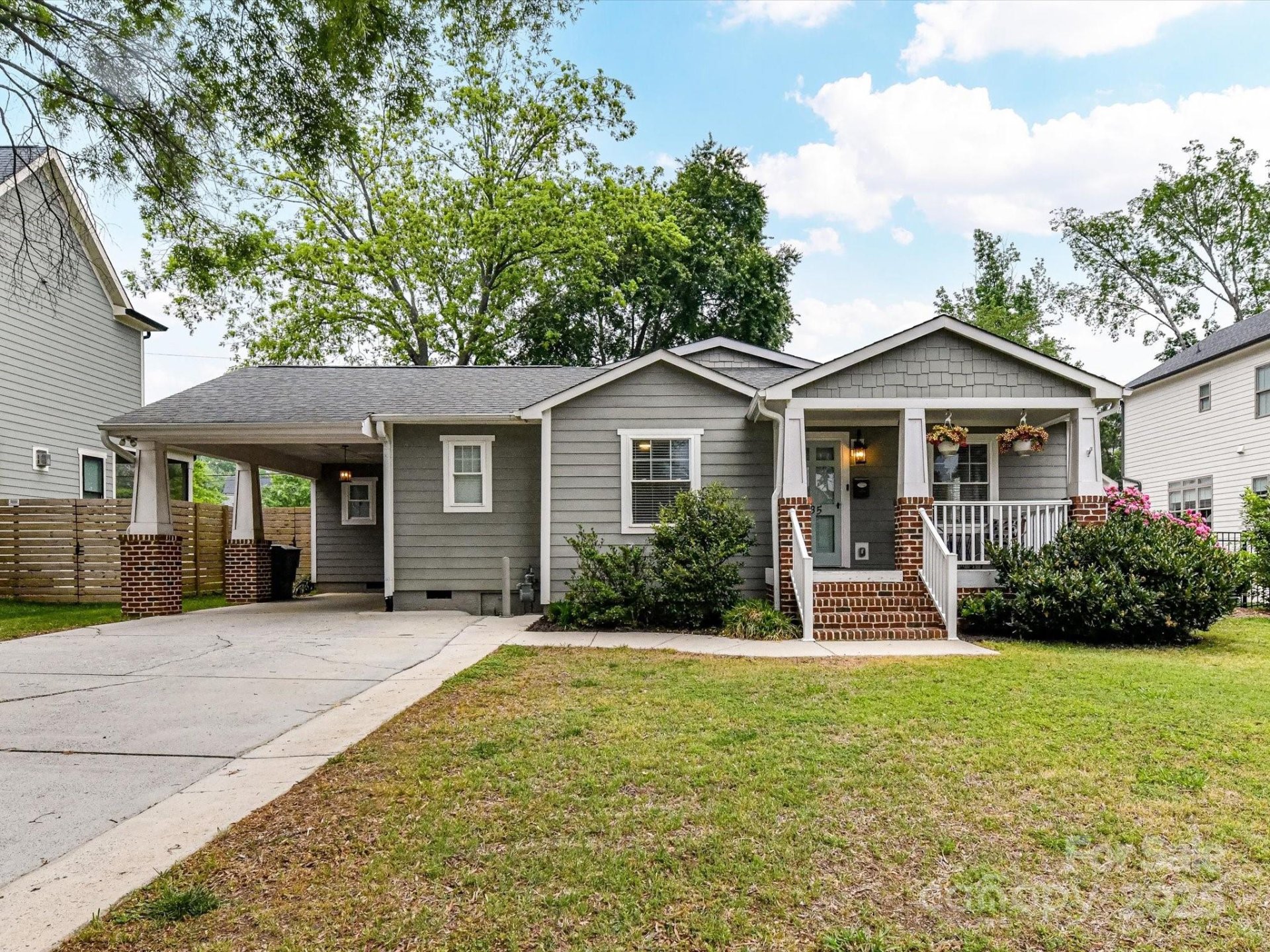 Property image 1 at 335 Greystone Road, Charlotte, NC 28209