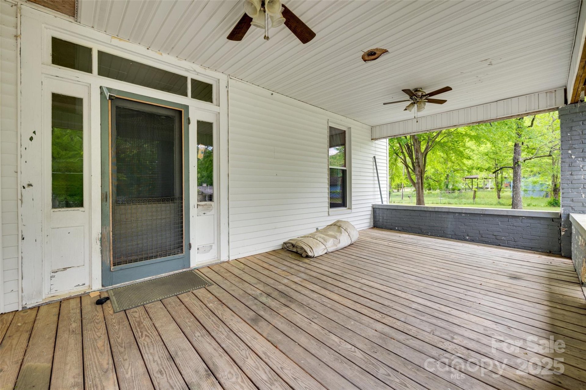 Property image 2 at 302 Charlotte Street, York, SC 29745