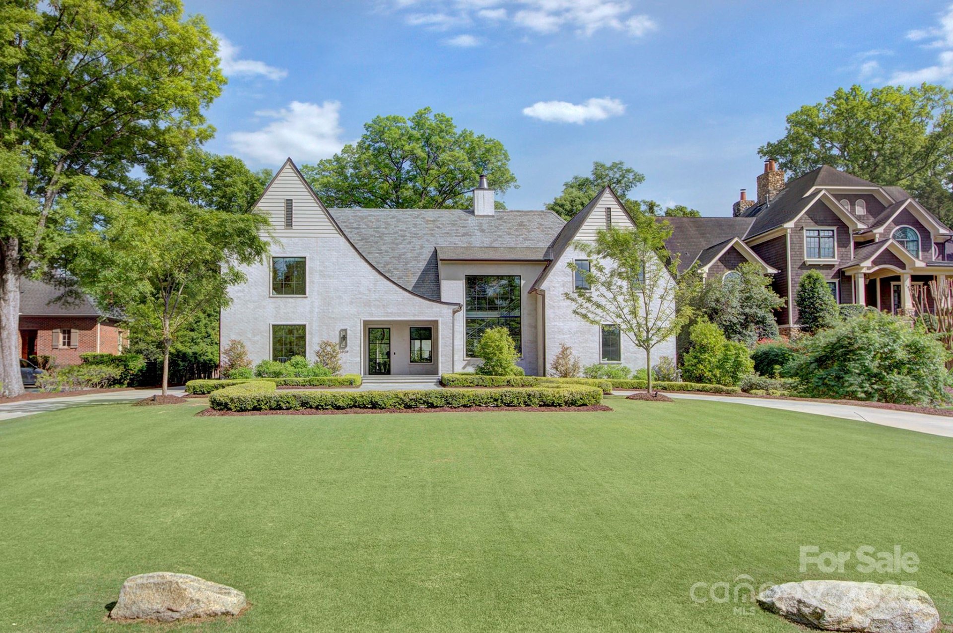 Property image 2 at 1919 Shoreham Drive, Charlotte, NC 28211