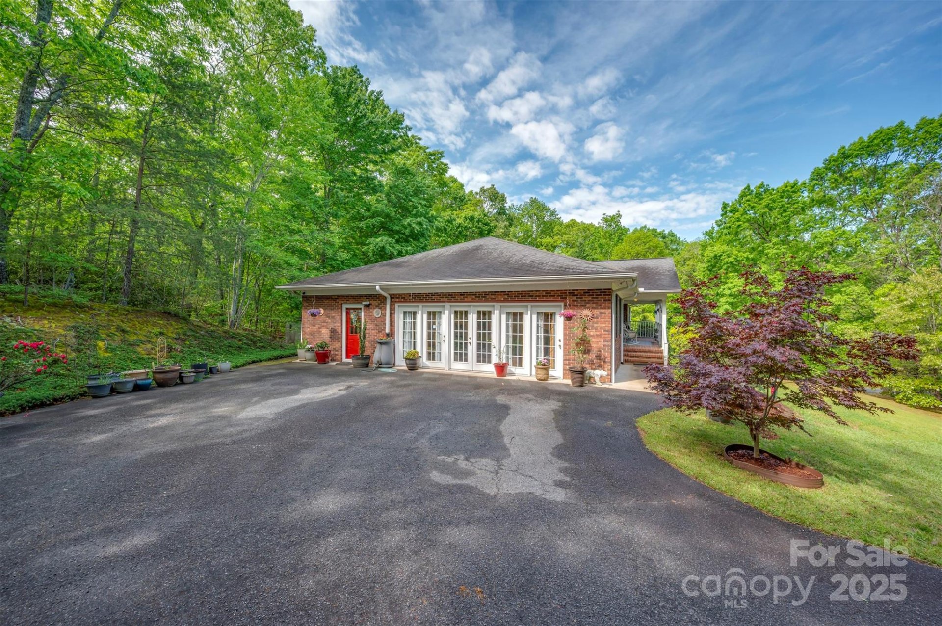 Property image 2 at 167 Lanier Drive, Landrum, SC 29356