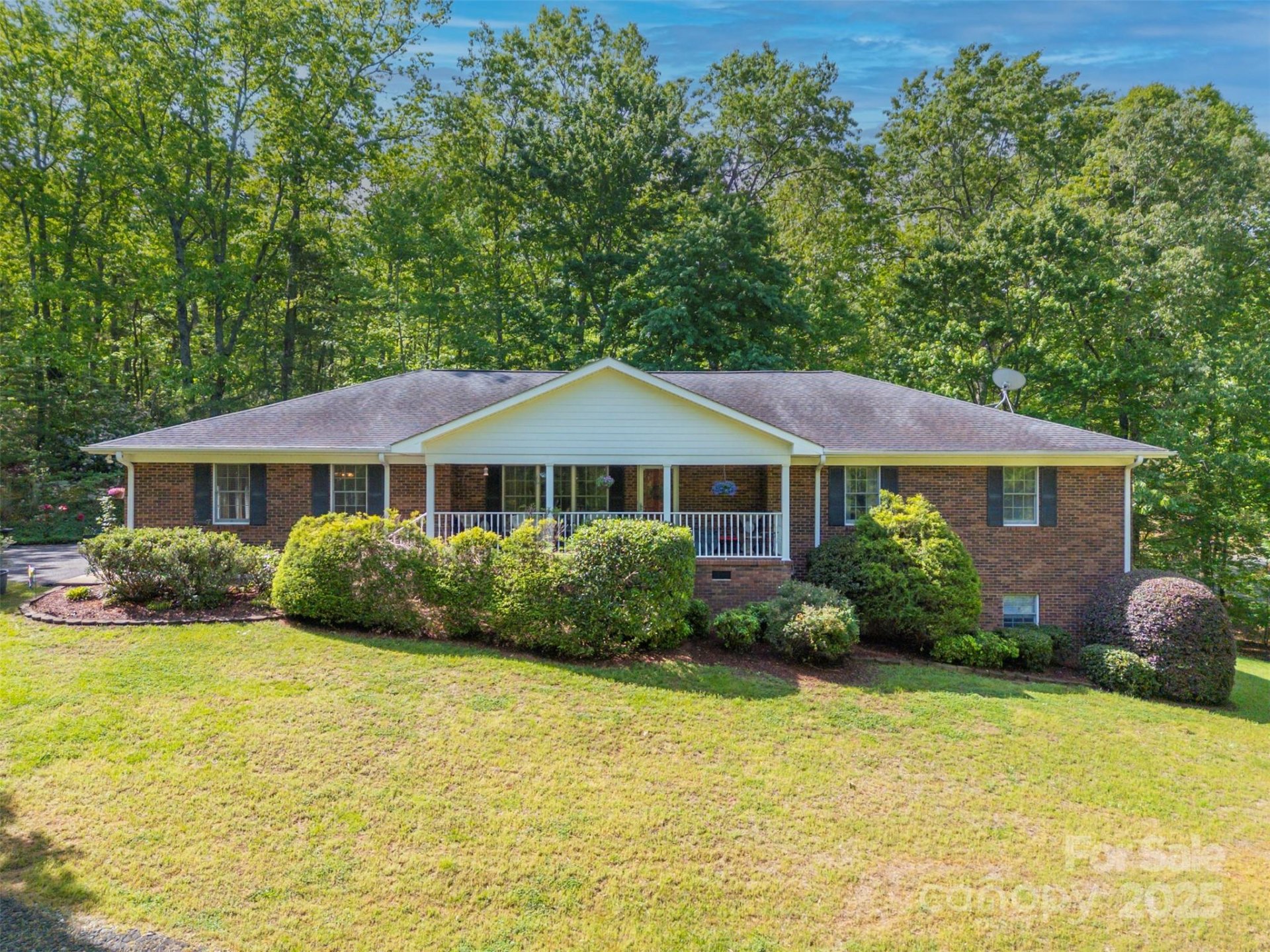 Property image 3 at 167 Lanier Drive, Landrum, SC 29356