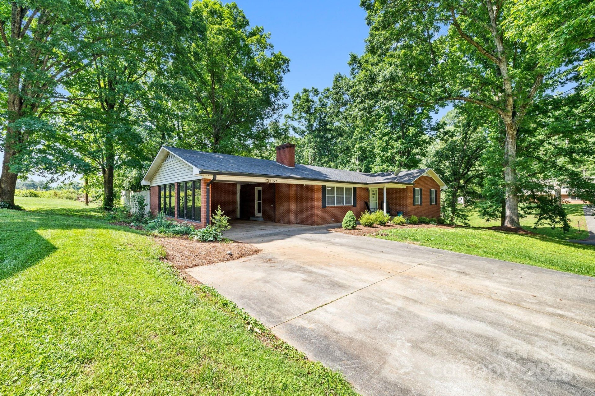 Property image 2 at 137 Deal Lane, Statesville, NC 28677