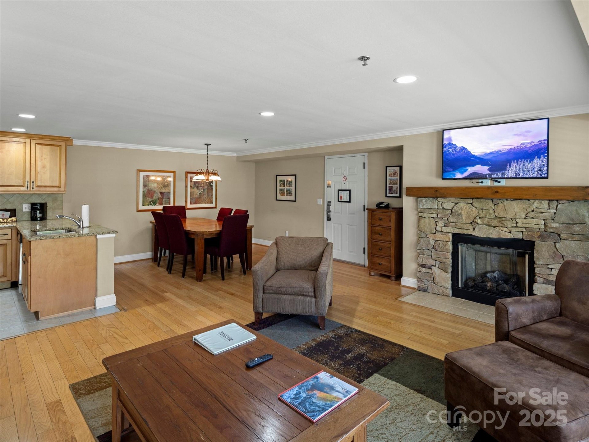 Property image 4 at 401 Bowling Park Road, Asheville, NC 28803