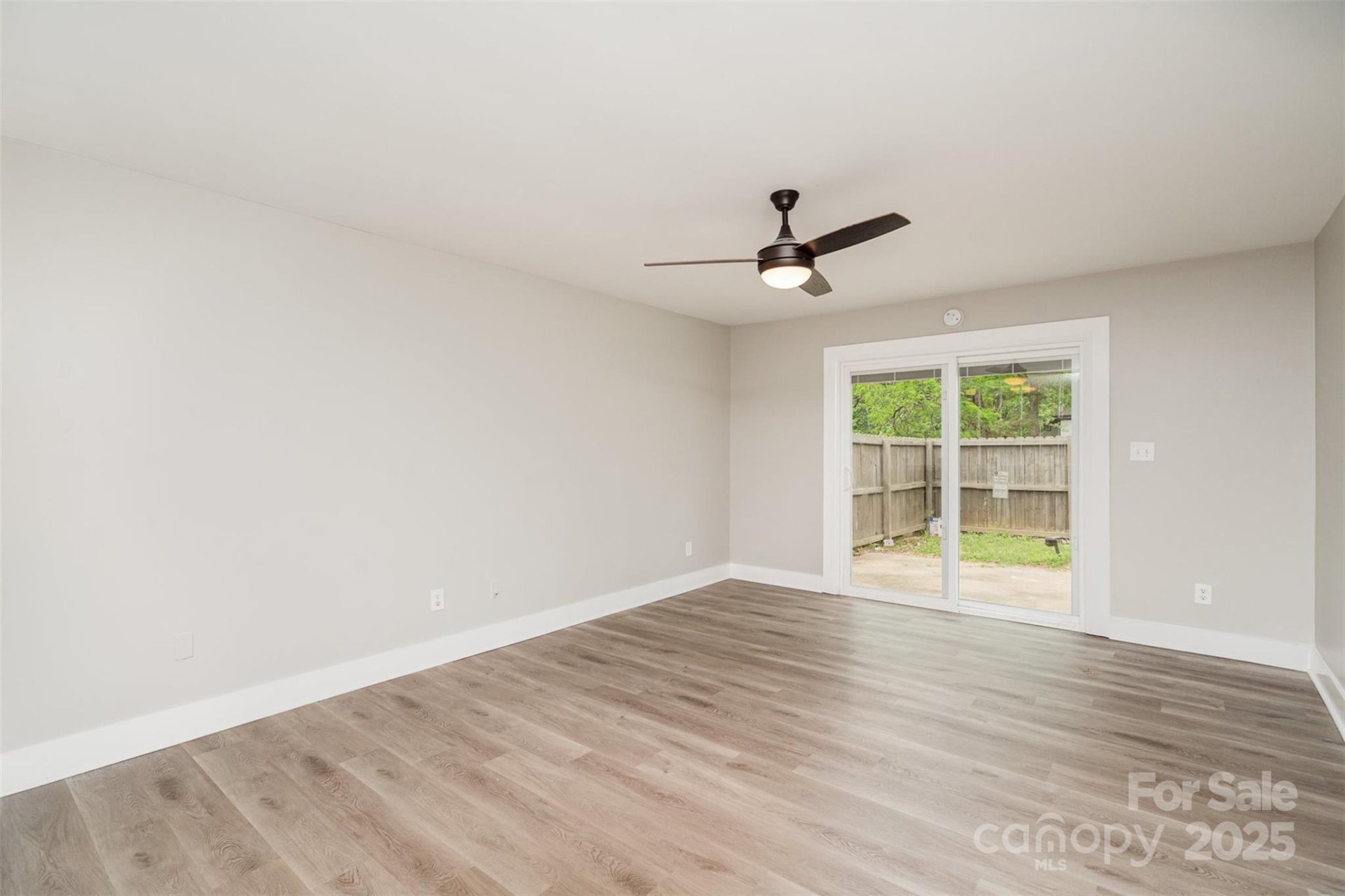 Property image 4 at 8325 Knights Bridge Road, Charlotte, NC 28210