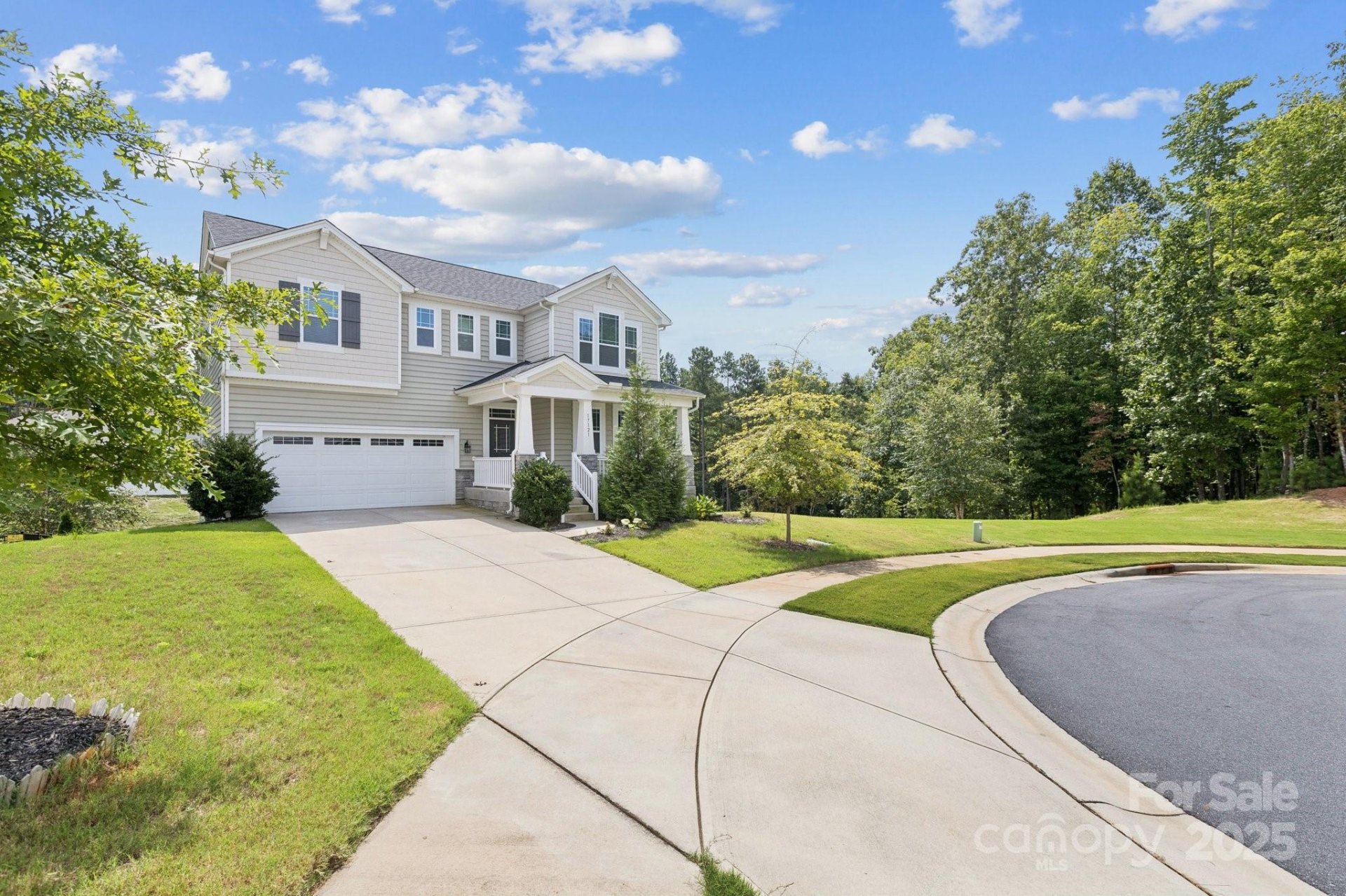 Property image 3 at 17121 Carolina Pine Row, Charlotte, NC 28278