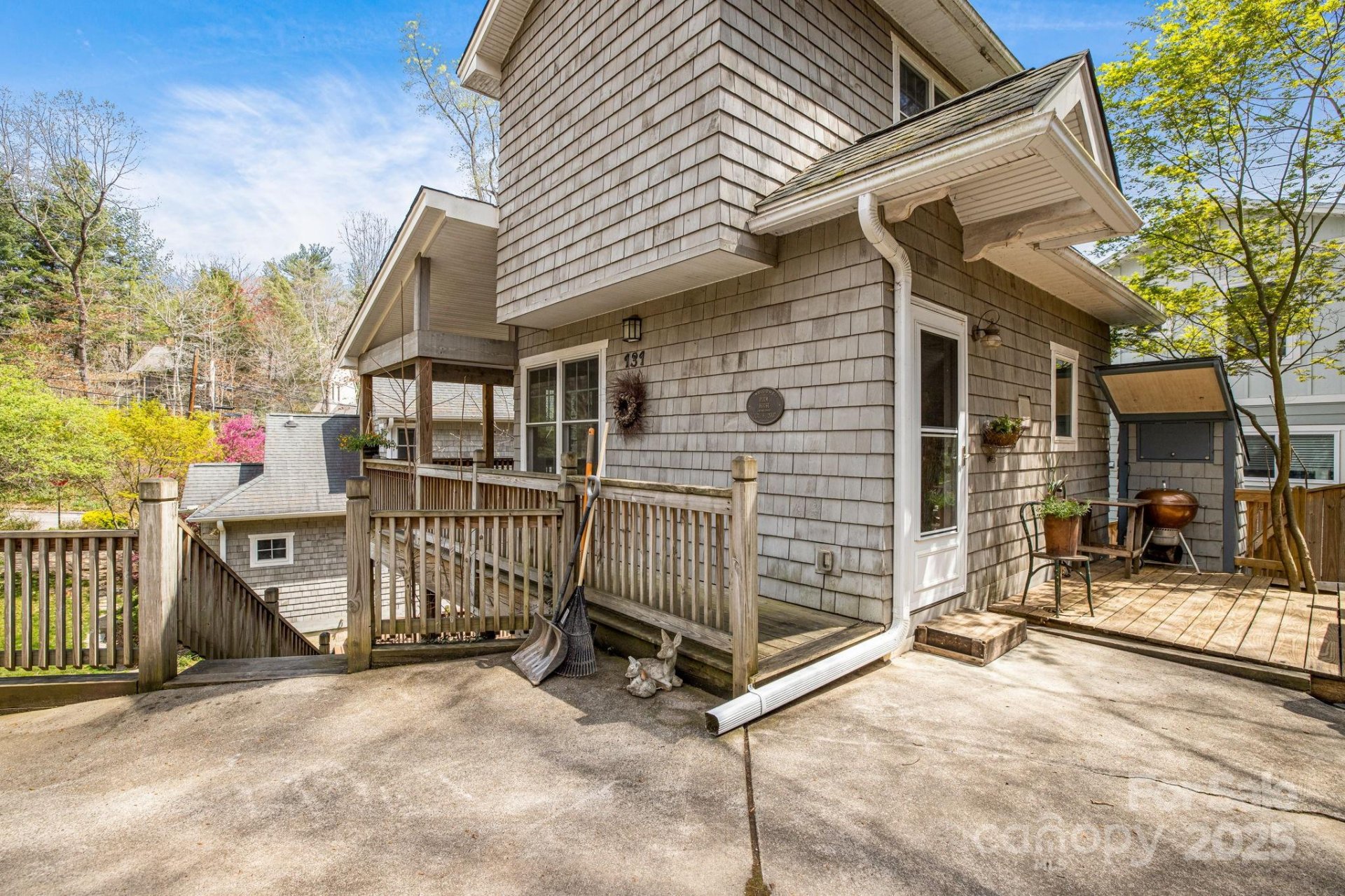 Property image 3 at 19 Castle Street, Asheville, NC 28803