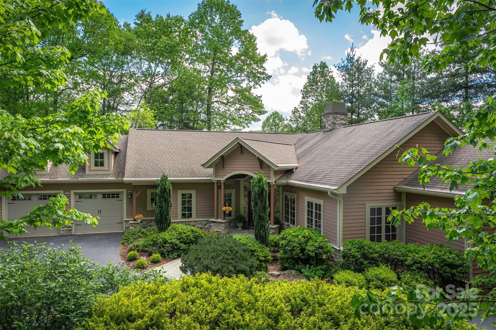 Property image 3 at 168 Chattooga Run, Hendersonville, NC 28739