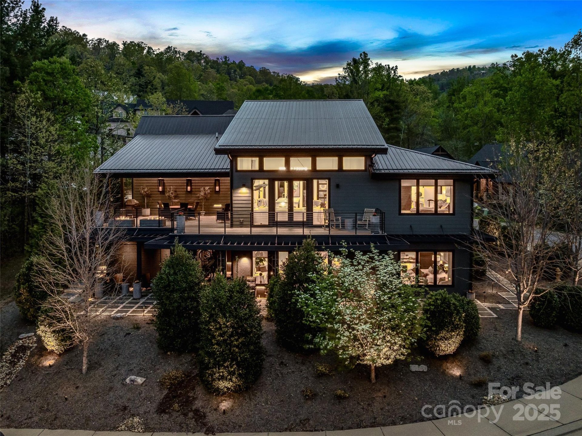 Property image 3 at 11 Bayonne Trail, Asheville, NC 28804