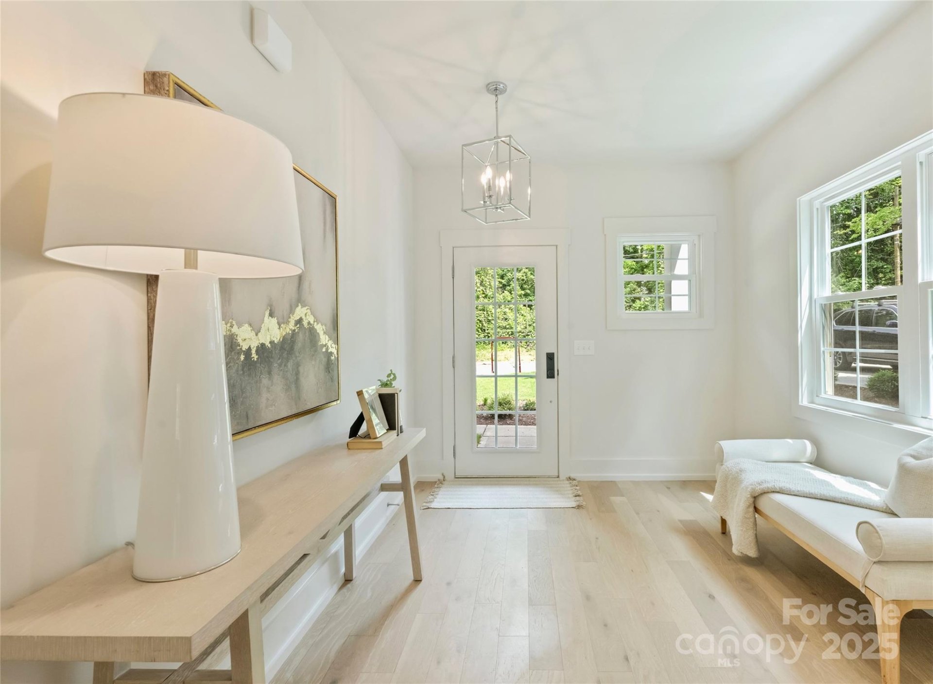 Property image 3 at 205 Coxe Avenue, Charlotte, NC 28208