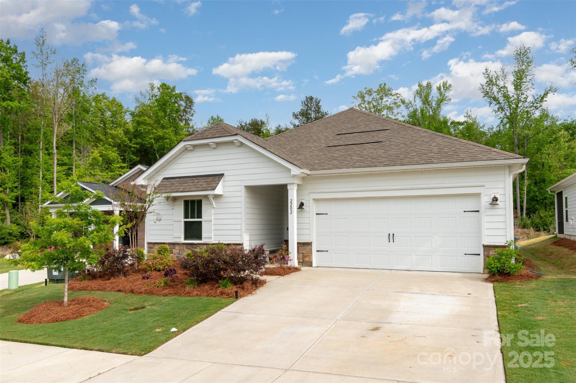 Property image 2 at 2202 Cherrybark Court, Denver, NC 28037