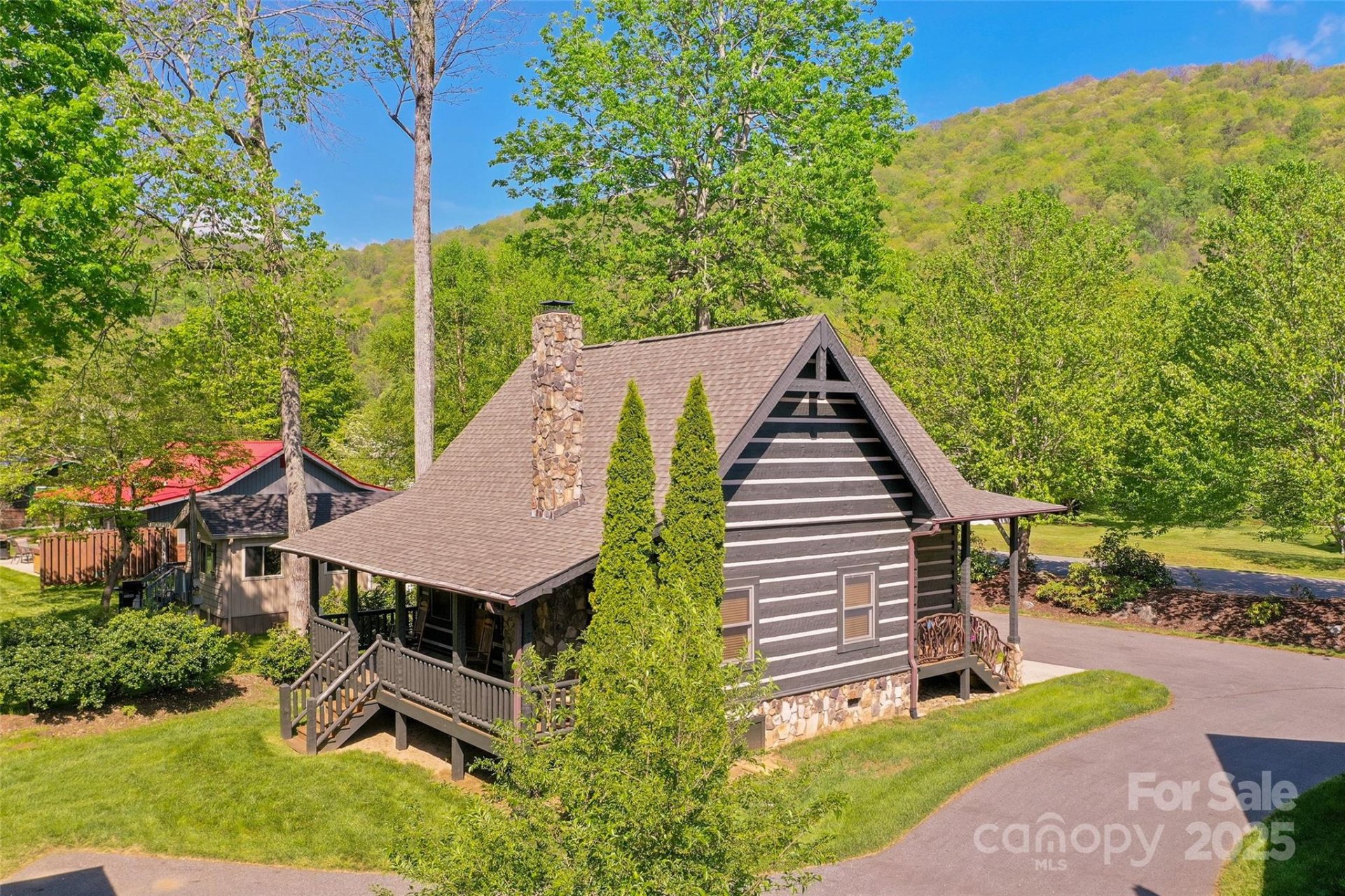 Property image 2 at 18 Rachels Circle, Maggie Valley, NC 28751