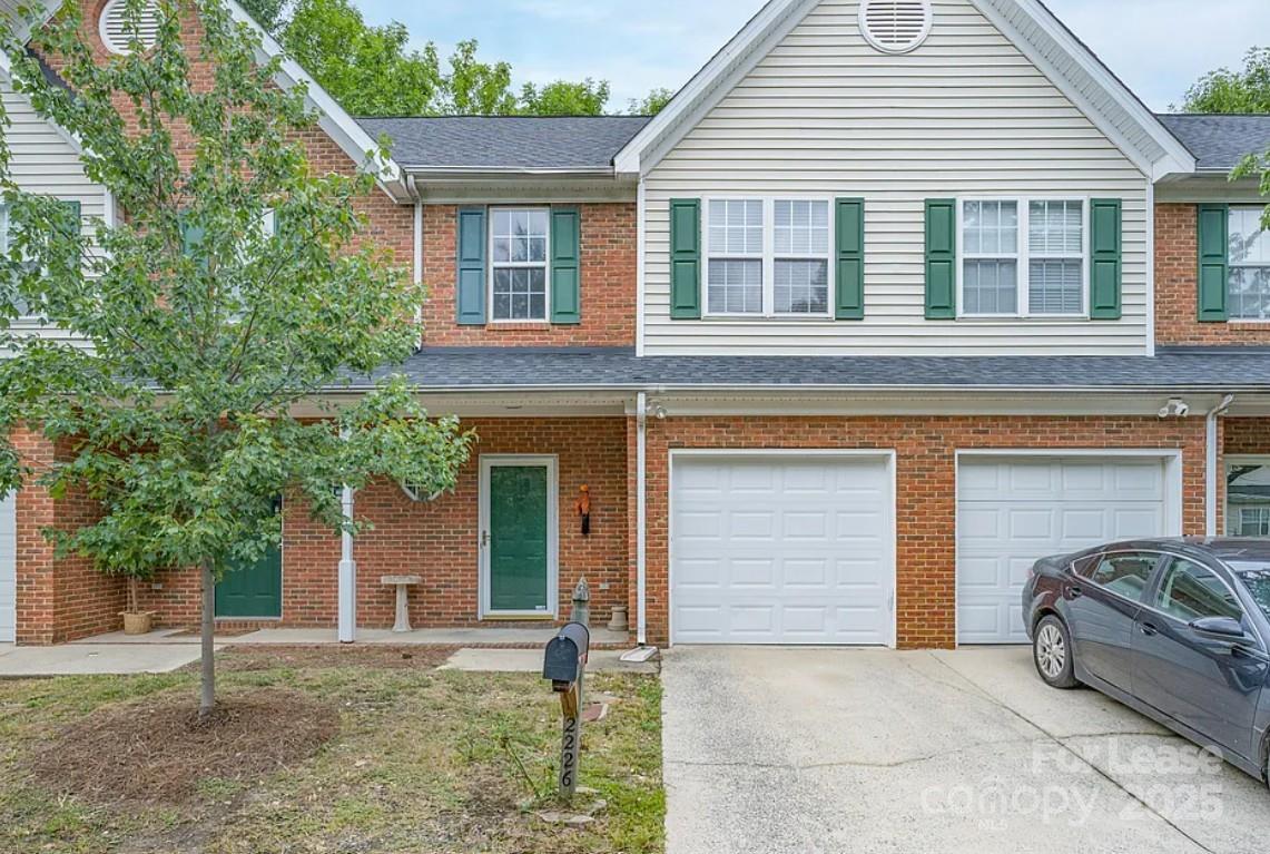 Property image 1 at 2226 Lennoxshire Square Court, Charlotte, NC 28210