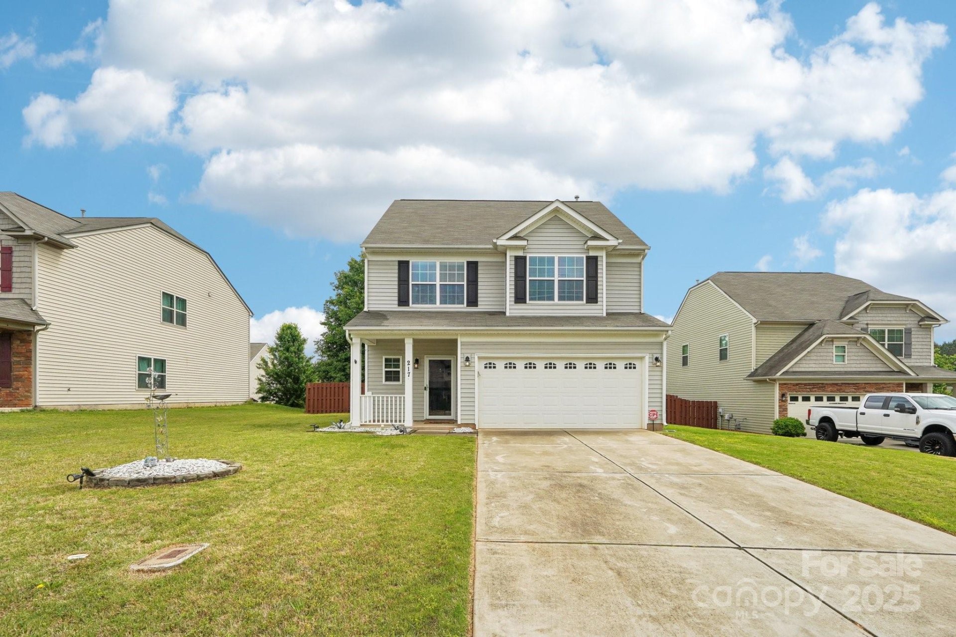 Property image 4 at 217 Almora Loop, Mooresville, NC 28115