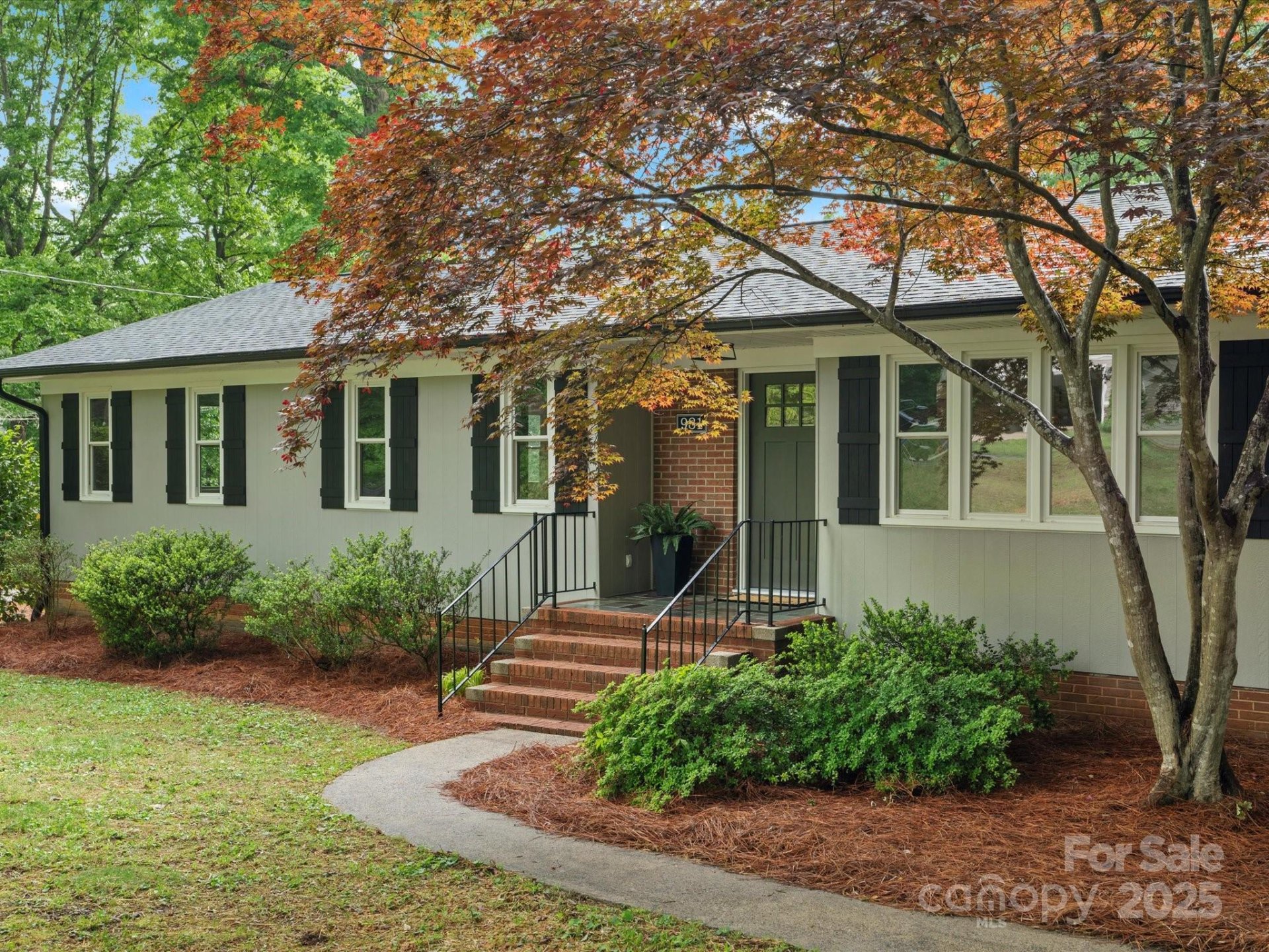 Rawlinson Acres I, Rock Hill Community