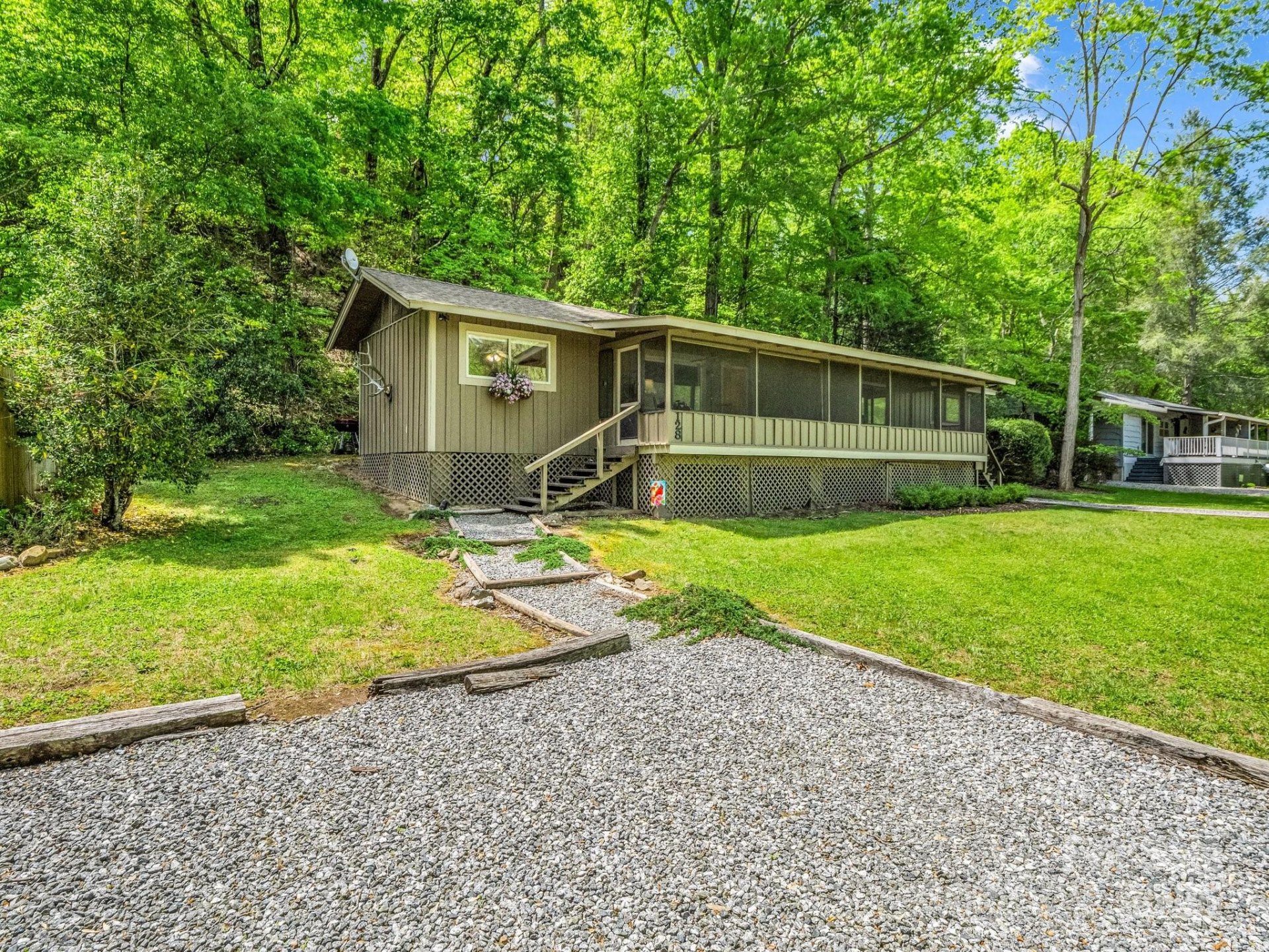 Property image 2 at 128 Winding Creek Court, Lake Lure, NC 28746