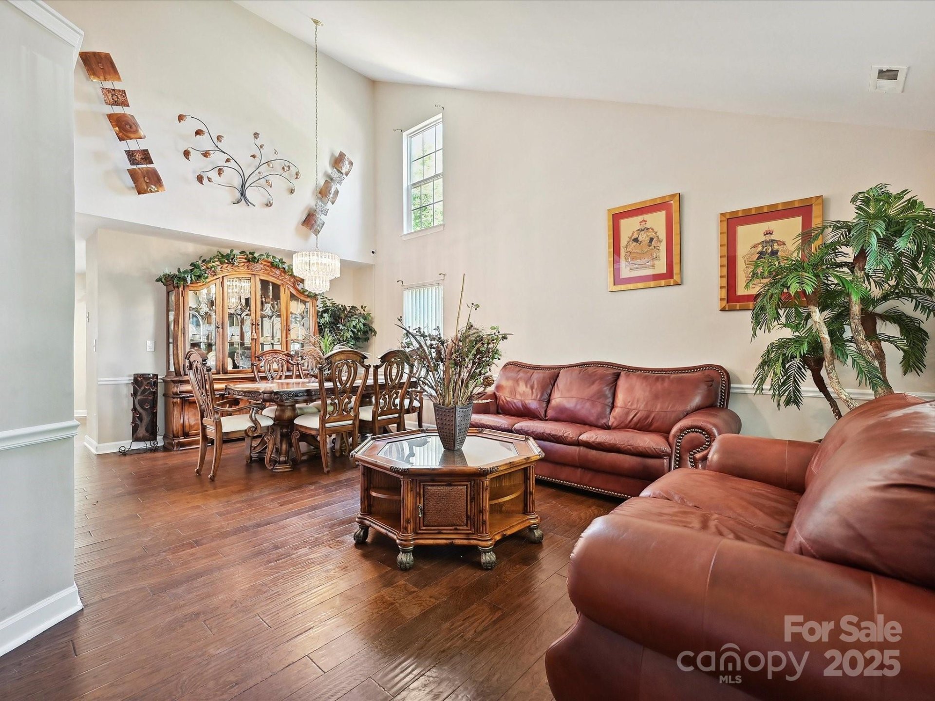 Property image 3 at 7923 Shiny Meadow Lane, Charlotte, NC 28215