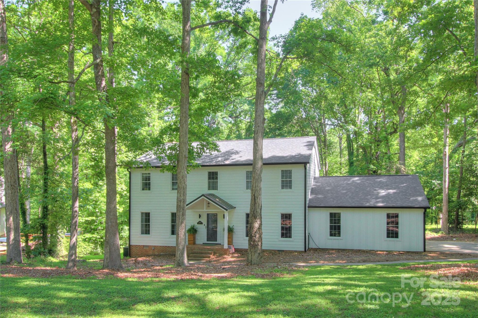 Providence Ridge, Matthews Community