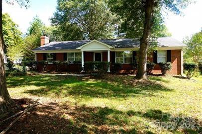 8205 Meadowind Circle
