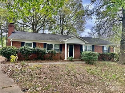 Property image 2 at 8205 Meadowind Circle, Charlotte, NC 28226