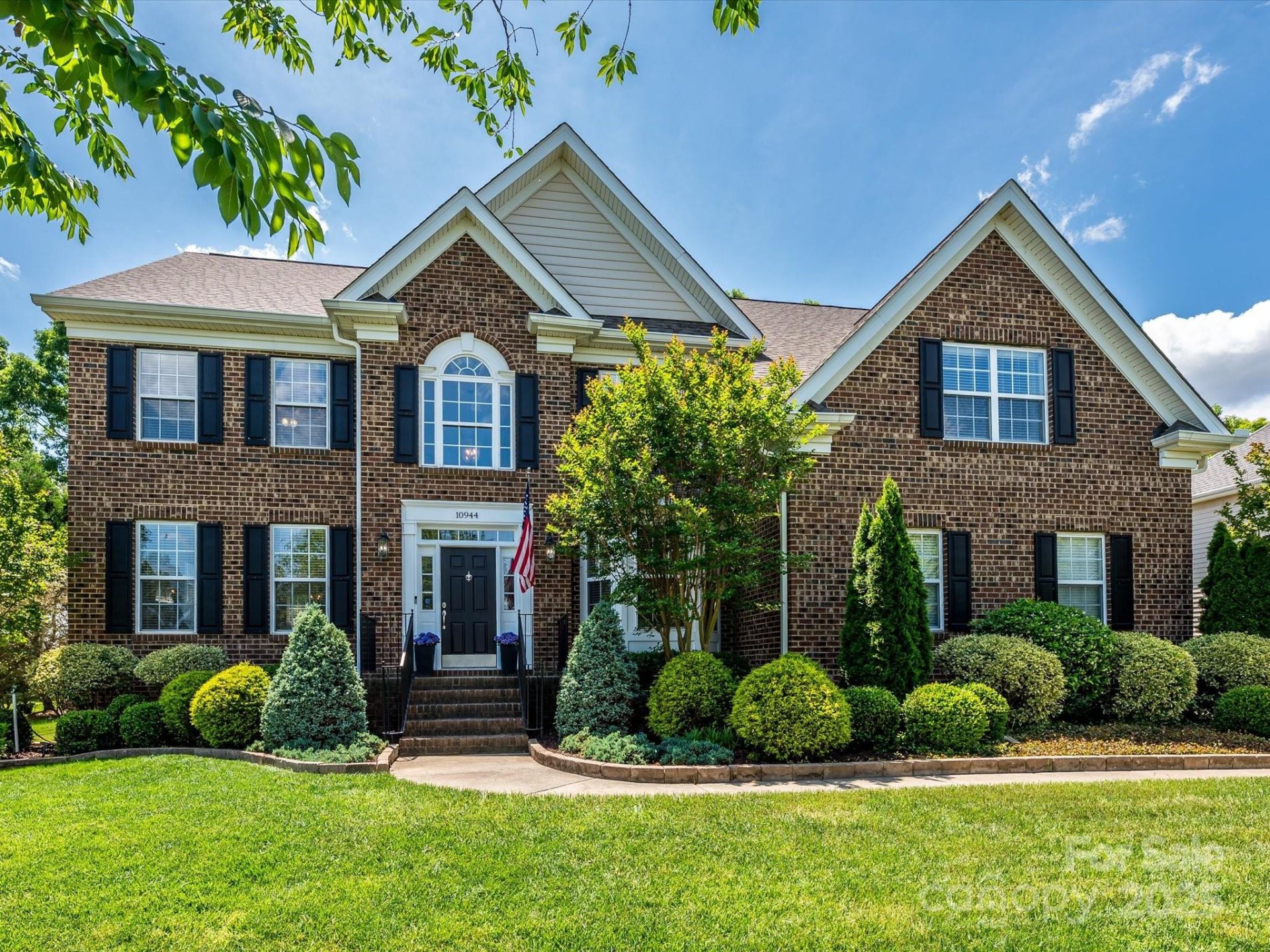 10944 Persimmon Creek Drive