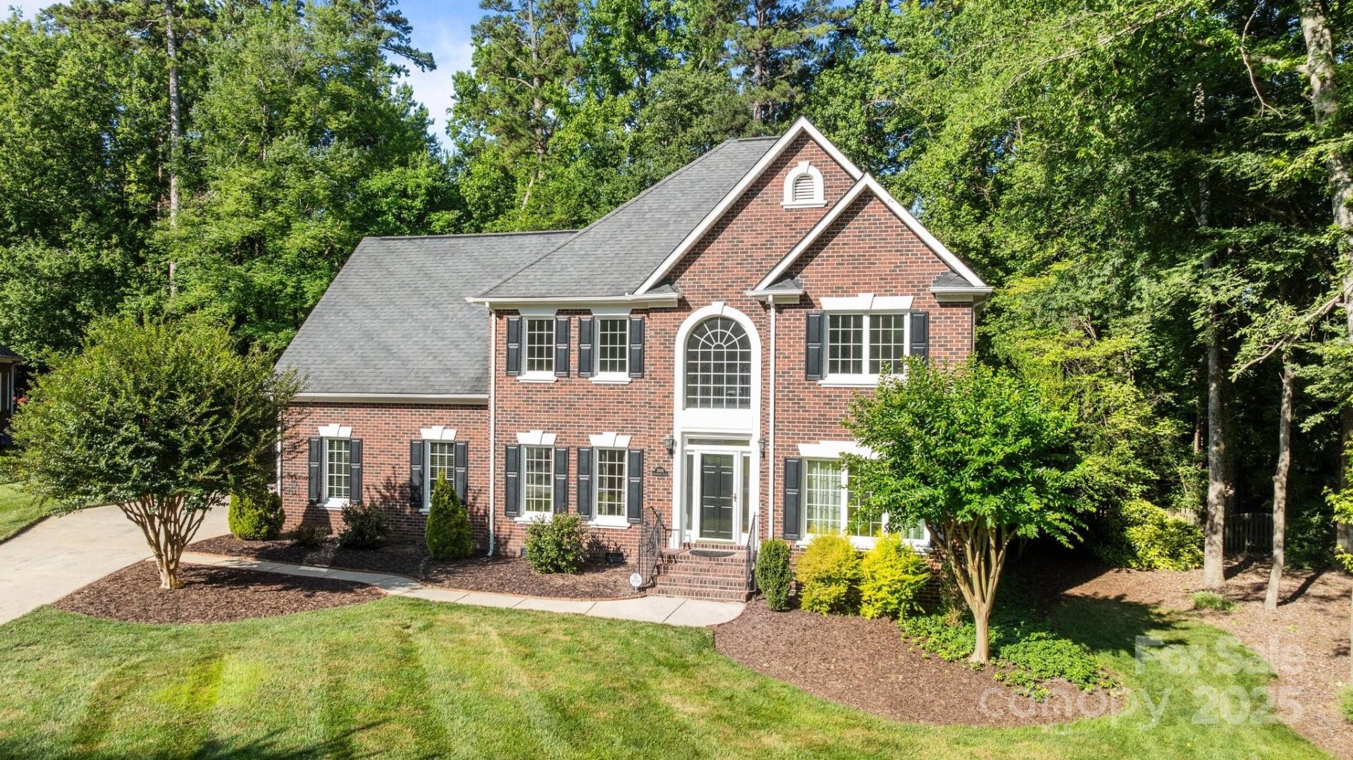 Property image 3 at 2608 Carmarthen Court, Matthews, NC 28104