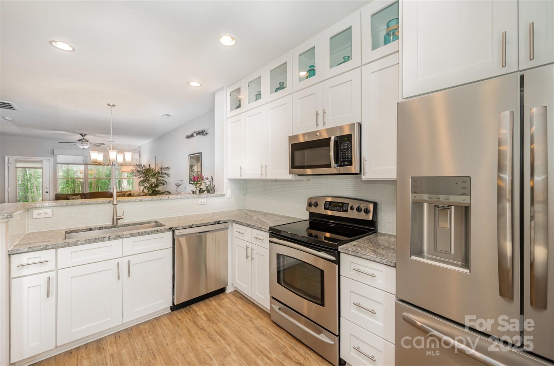 15318 Coventry Court Lane