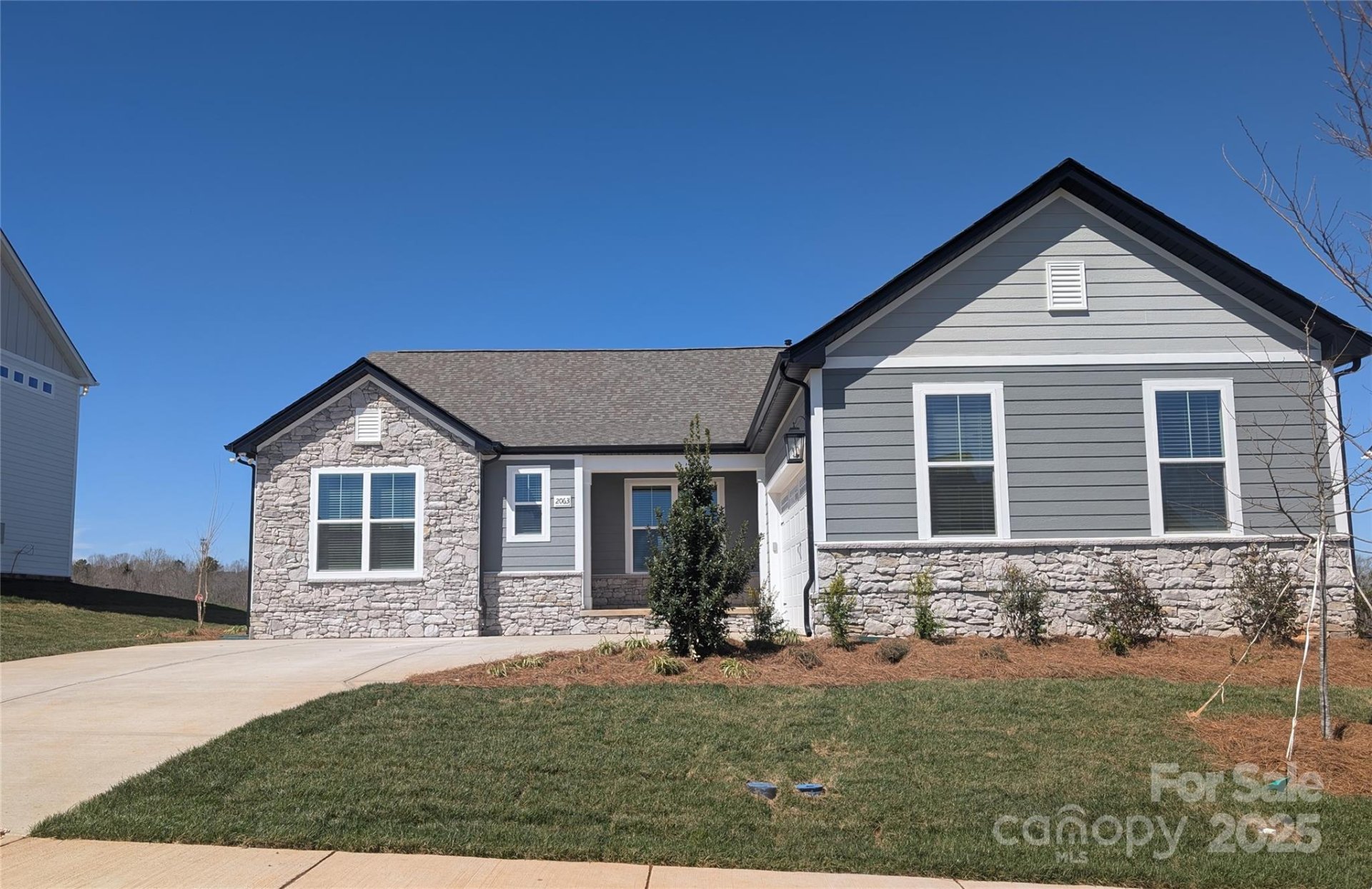 2063 Fordhill Street