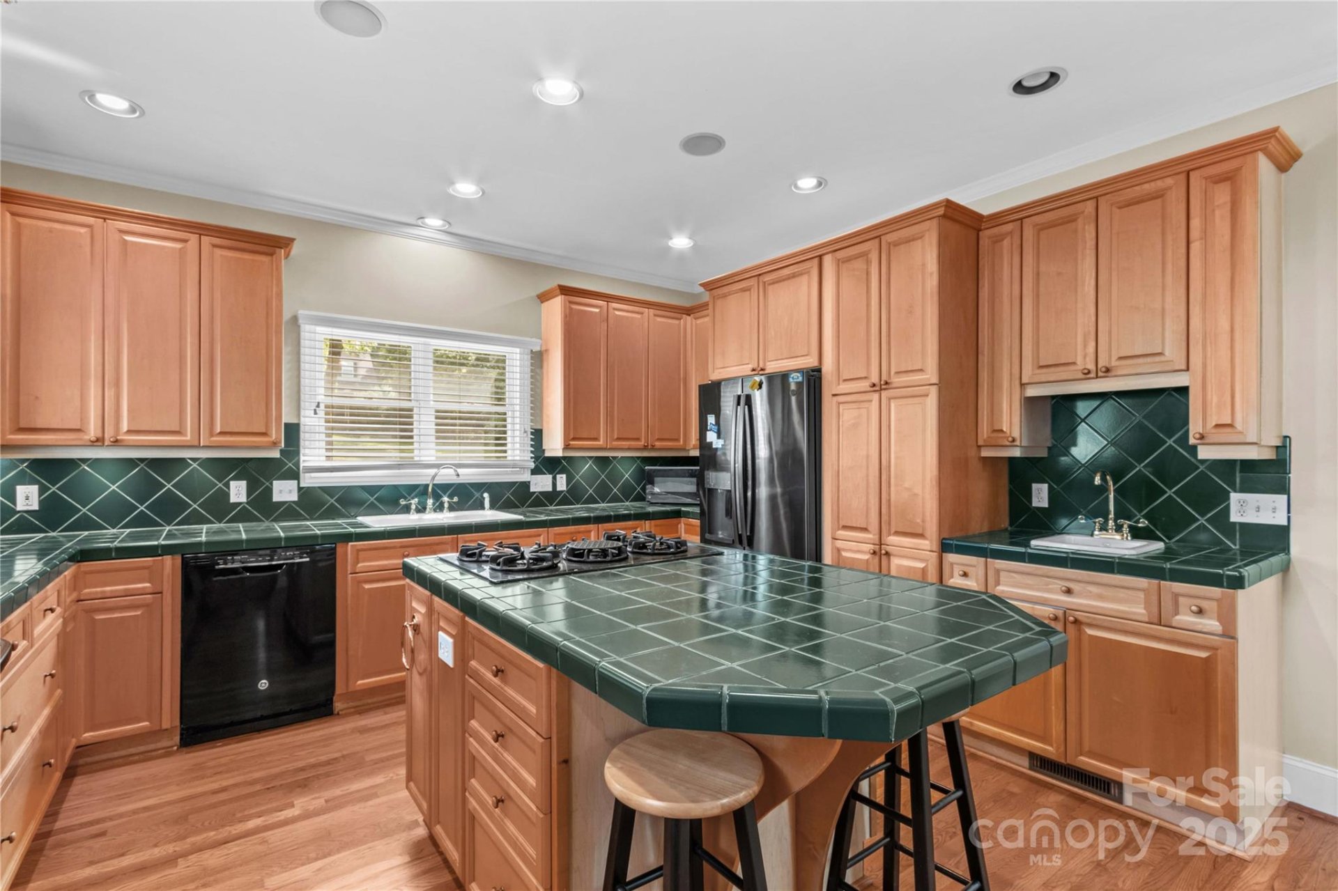 Property image 4 at 1760 Jacobs Way, Sherrills Ford, NC 28673