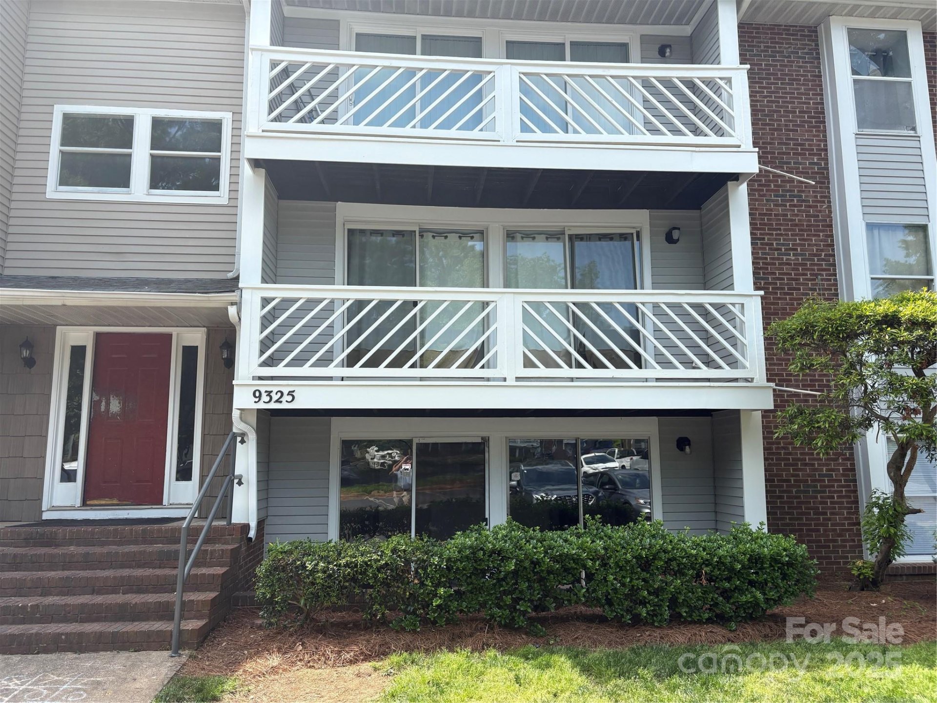 9325 Old Concord Road