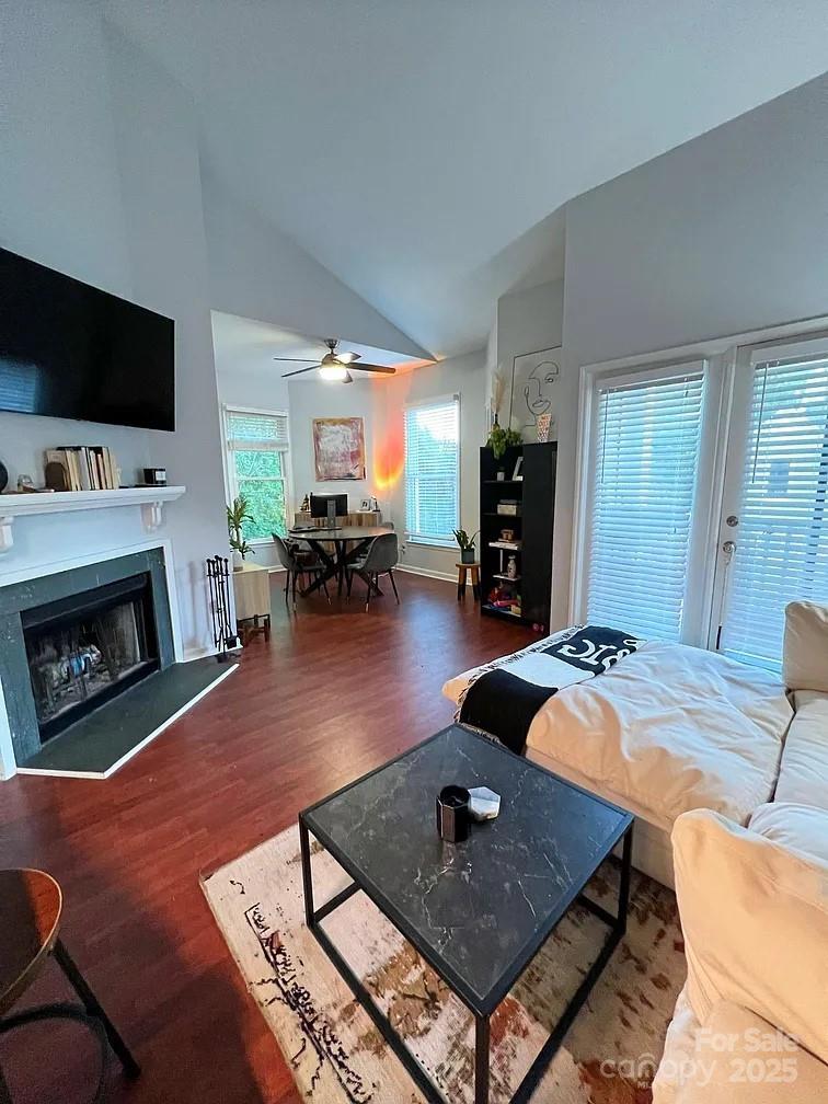 Property image 2 at 300 S Cedar Street, Charlotte, NC 28202
