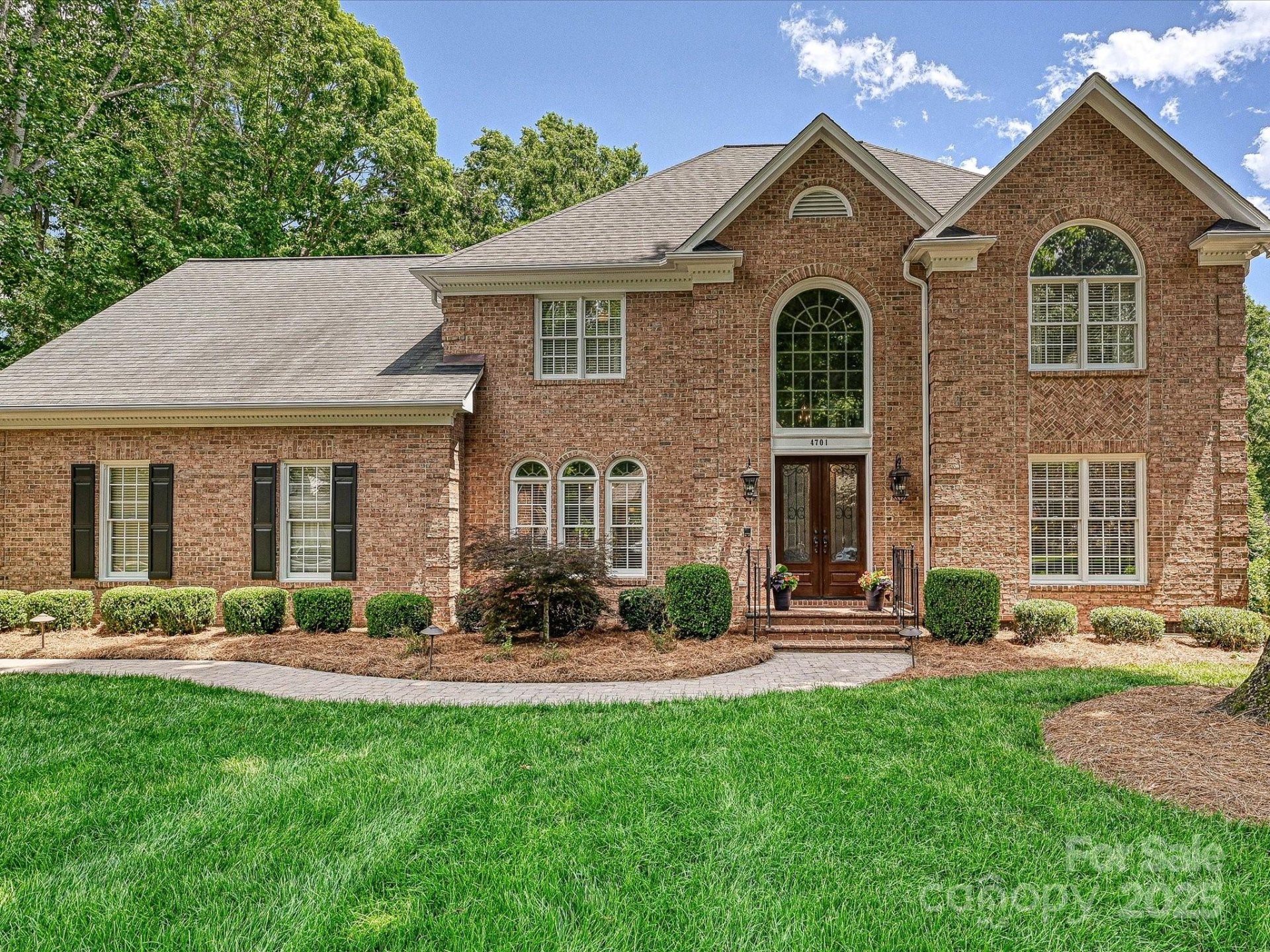 Property image 1 at 4701 Pineland Place, Charlotte, NC 28277