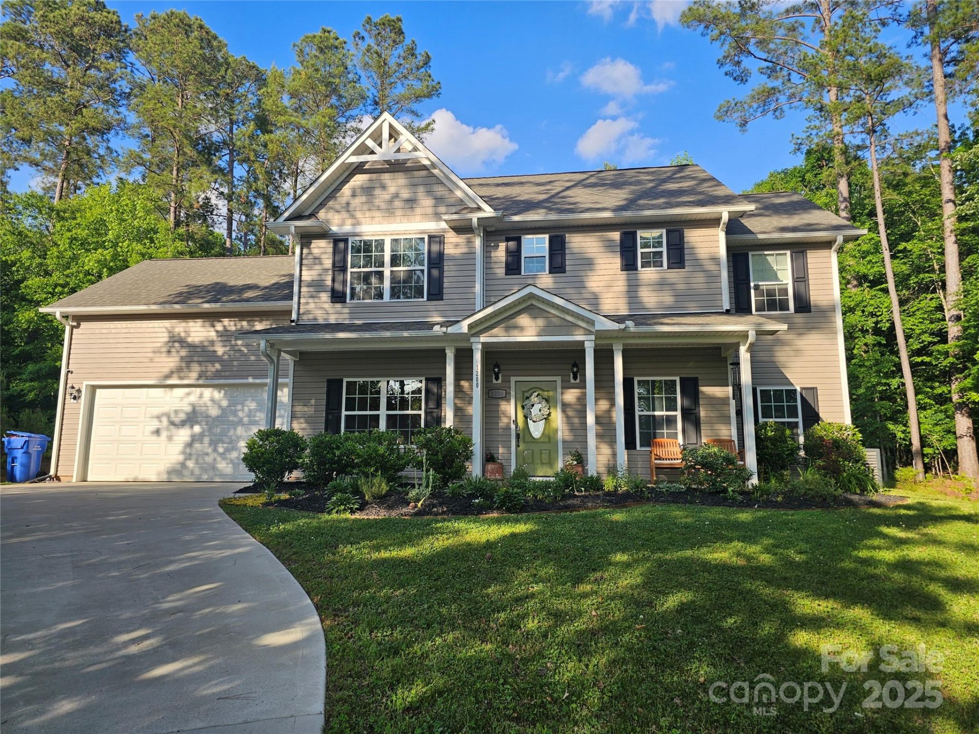 1200 Kent Drive