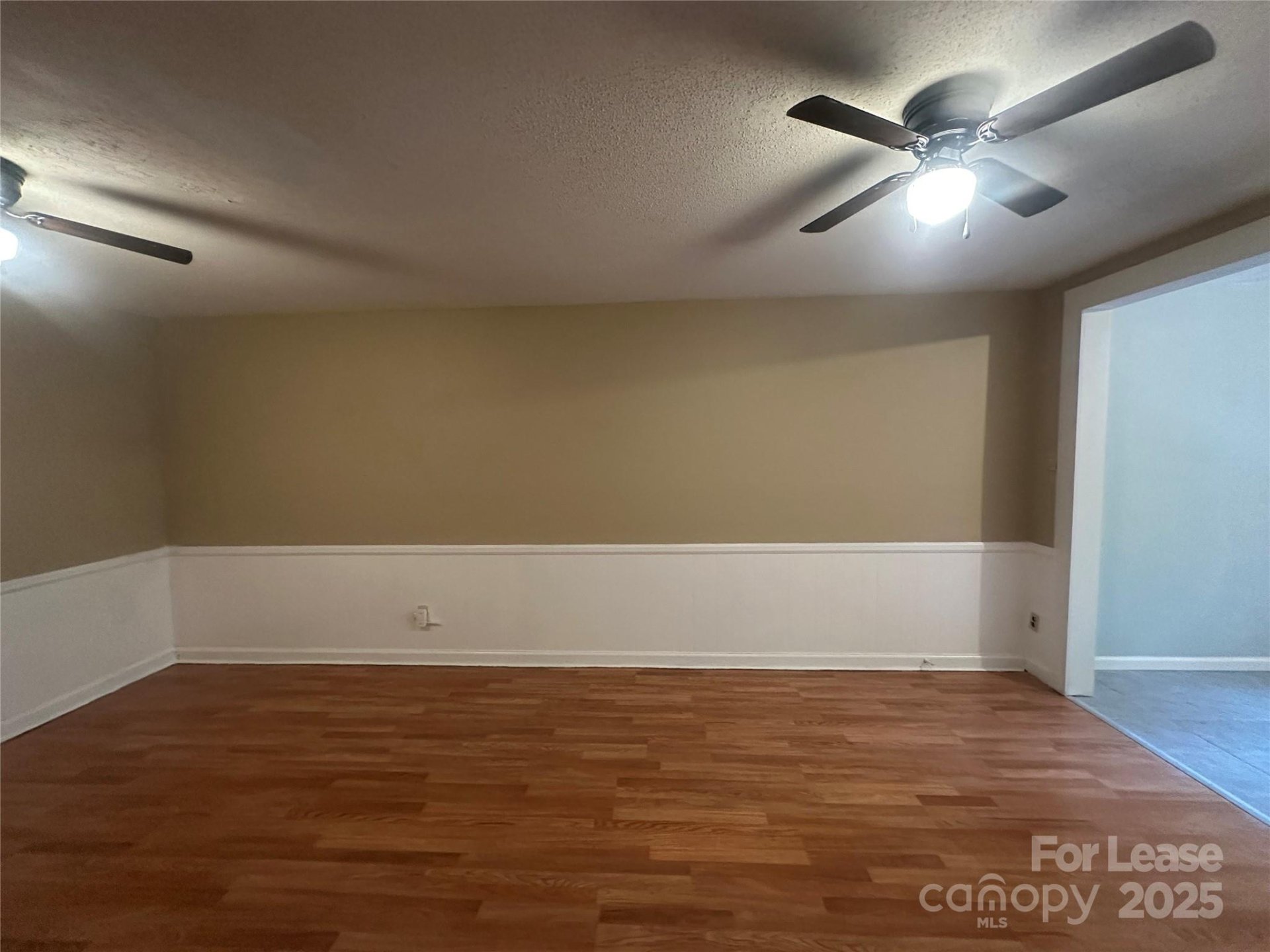 Property image 5 at 1122 Autumnwood Lane, Charlotte, NC 28213