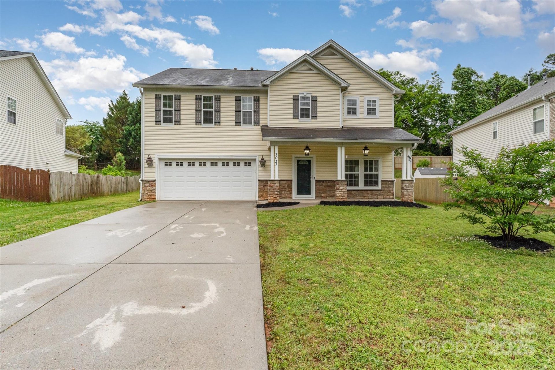 Property image 2 at 7031 Woodbridge Valley Circle, Mint Hill, NC 28227