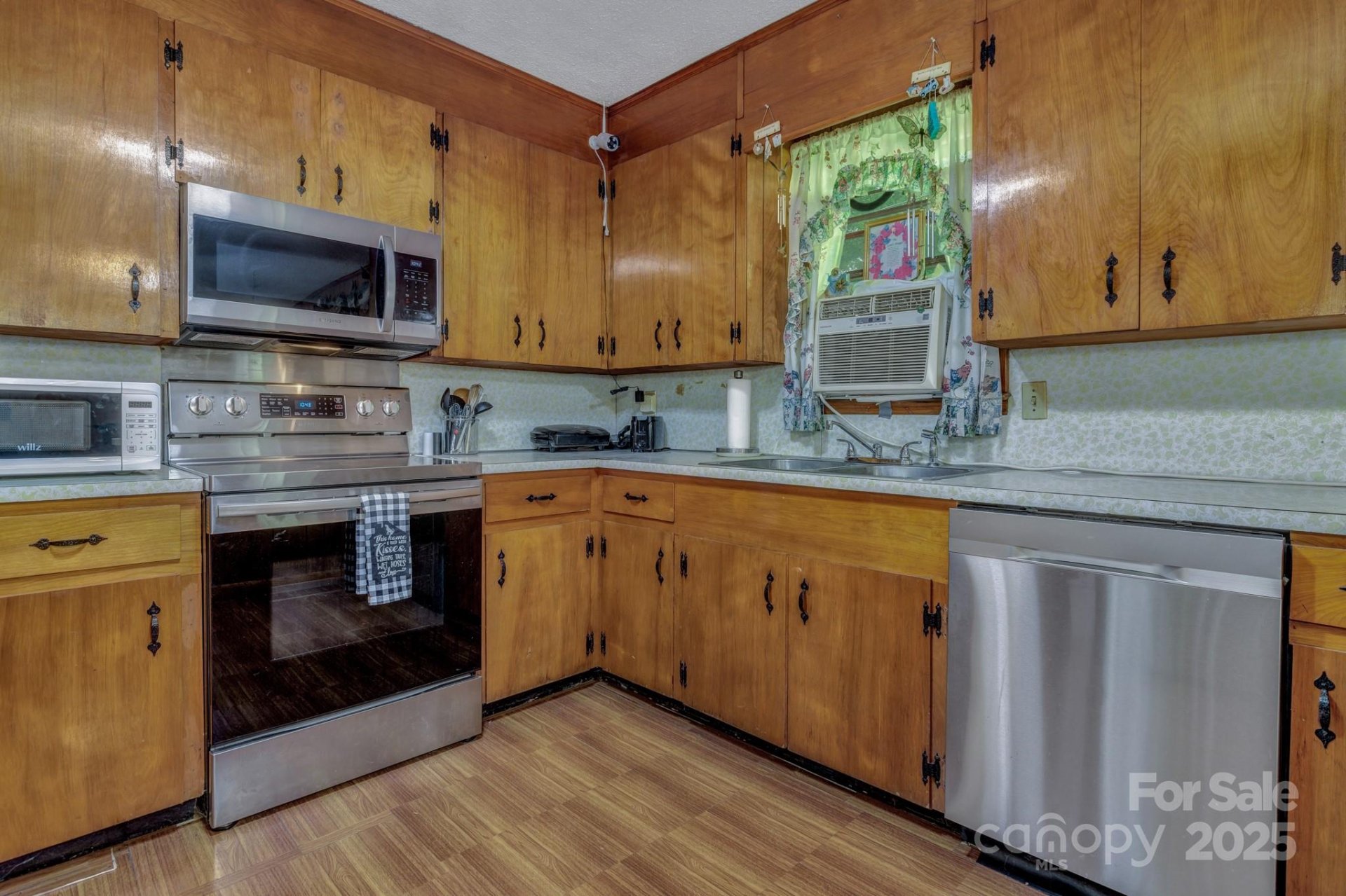 Property image 5 at 676 Arrowhead Trail, Marion, NC 28752
