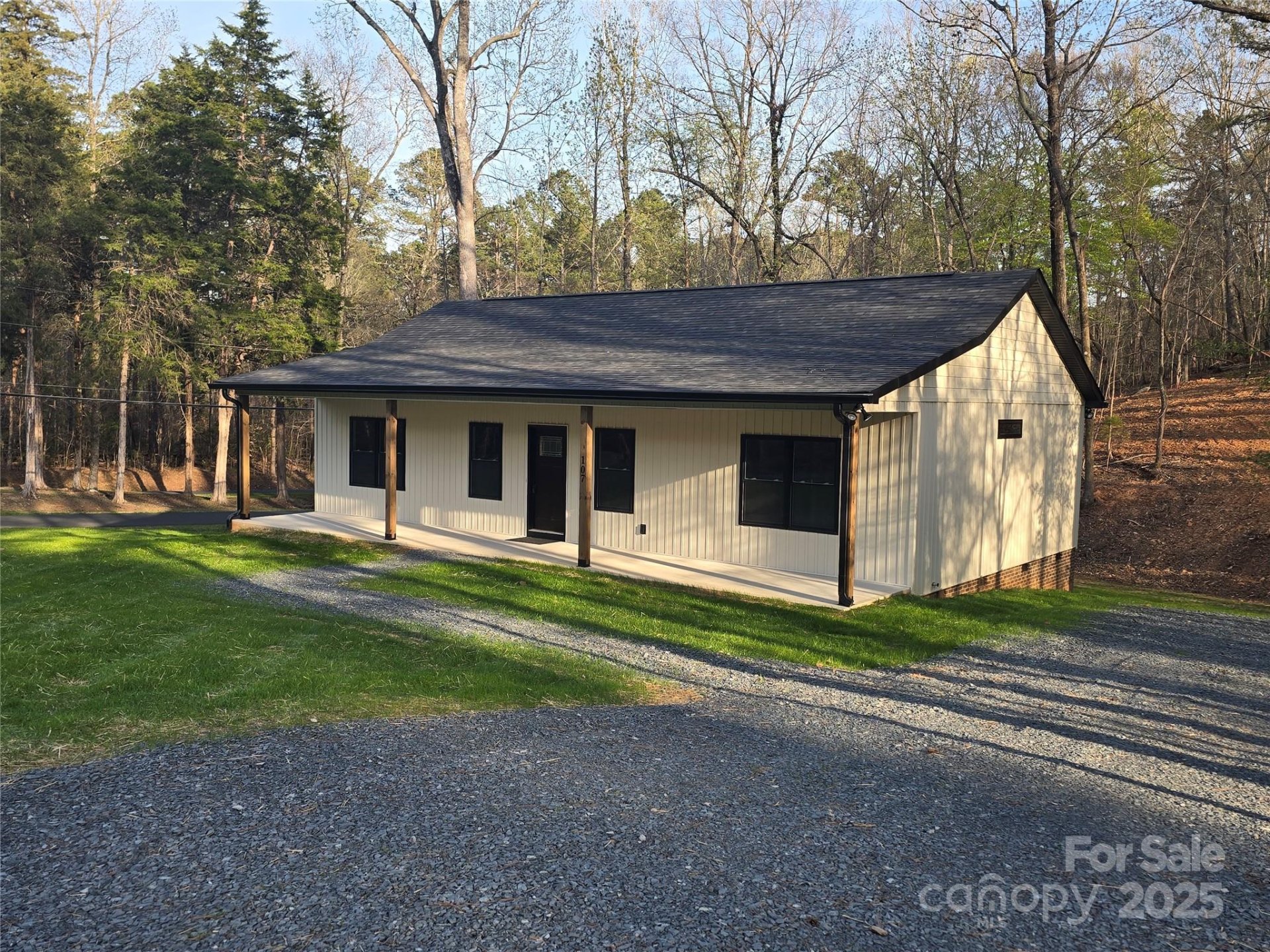 107 Skyland Drive
