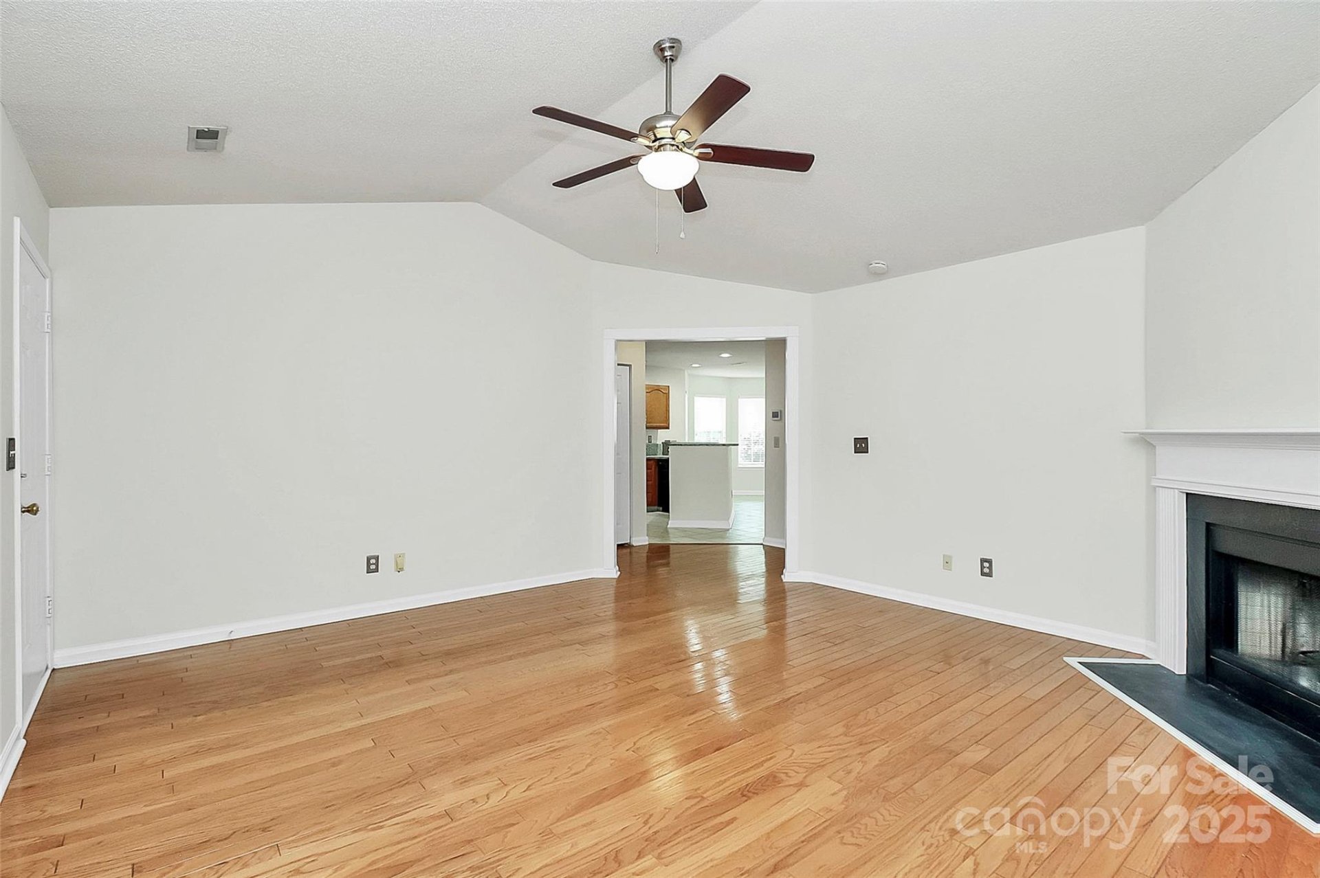 Property image 4 at 9232 Four Mile Creek Road, Charlotte, NC 28277