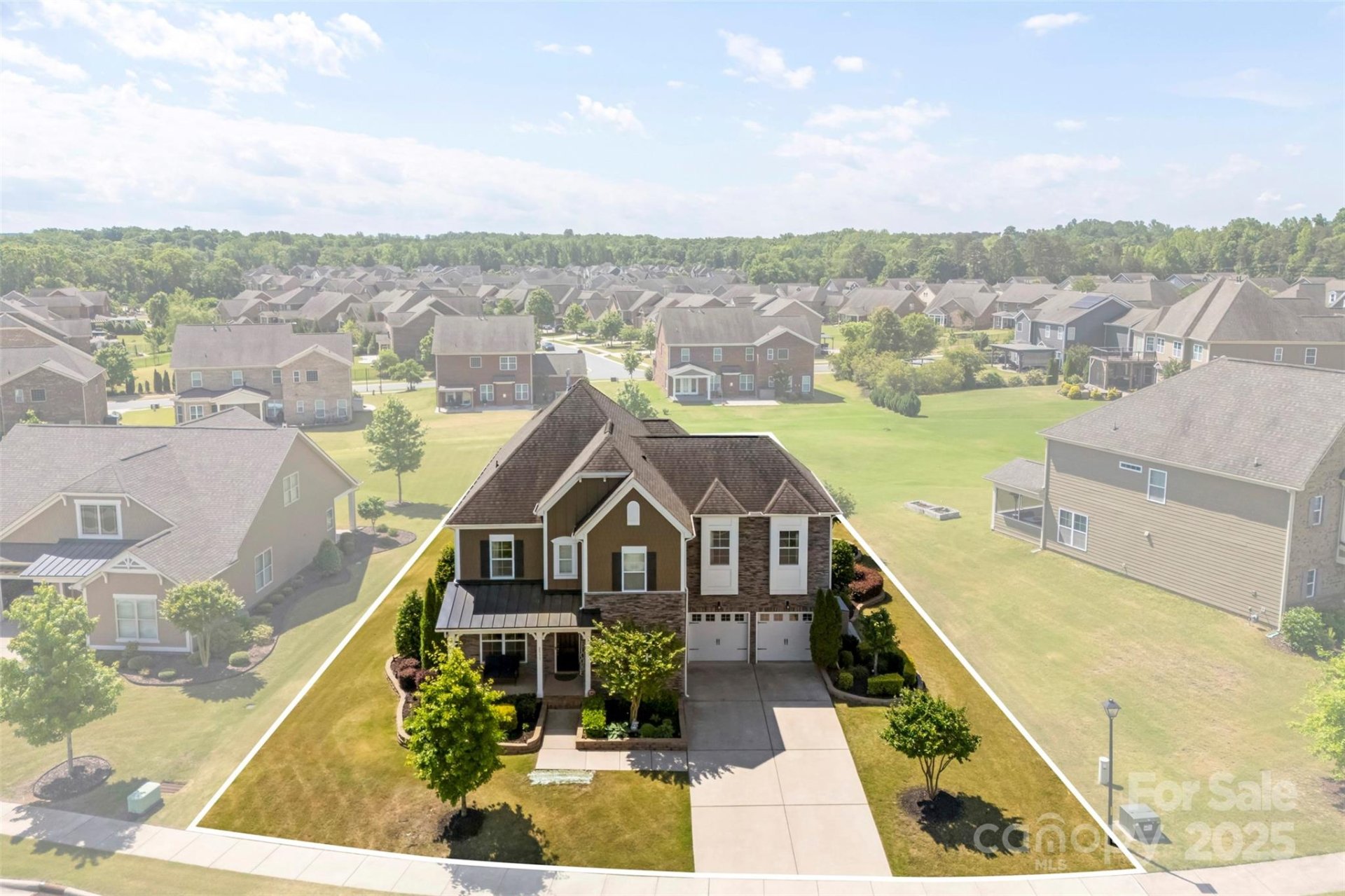 Property image 3 at 2511 Carnation Drive, Harrisburg, NC 28075