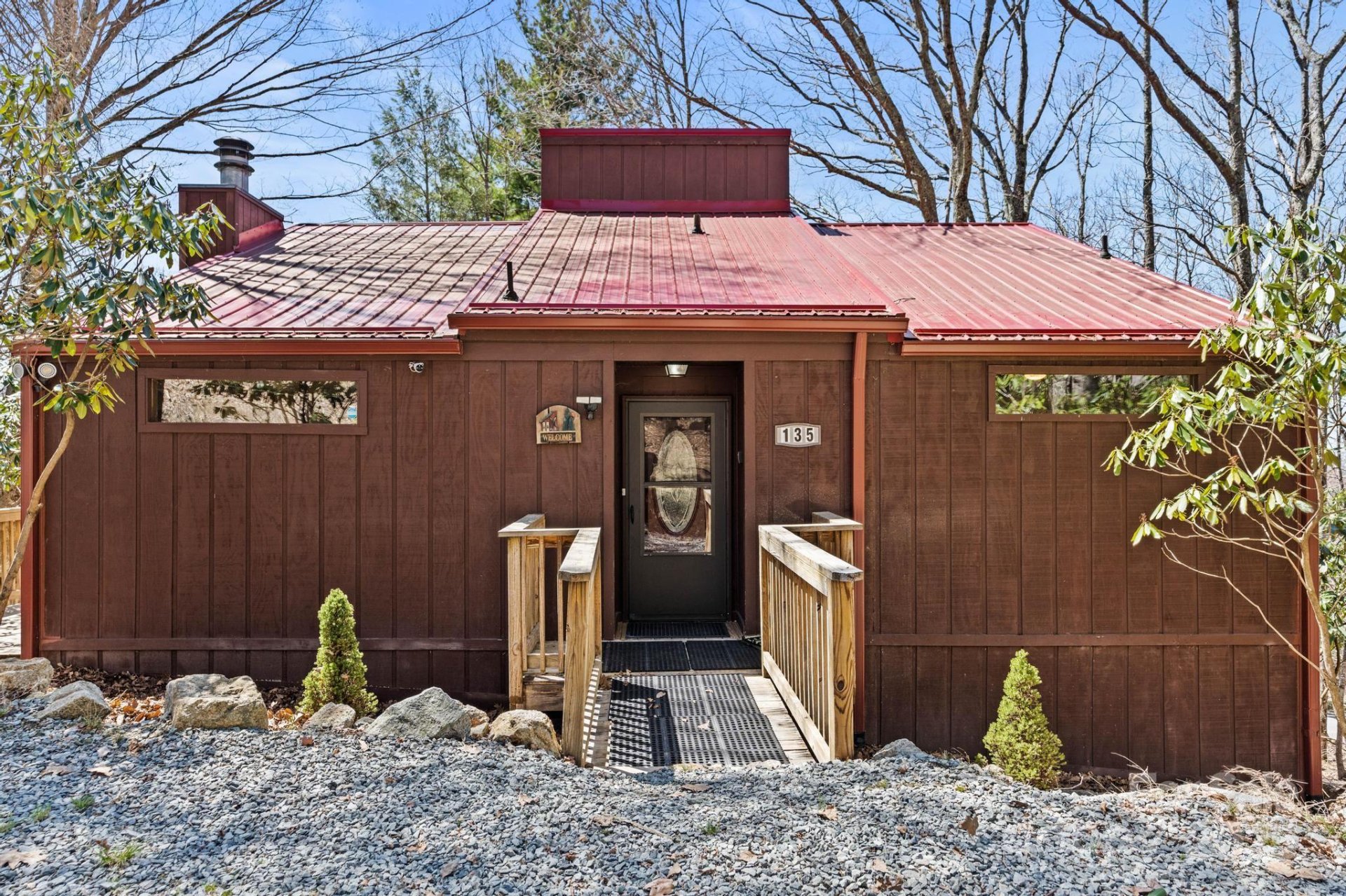 Property at 135 Clubhouse Road, Beech Mountain, NC 28604