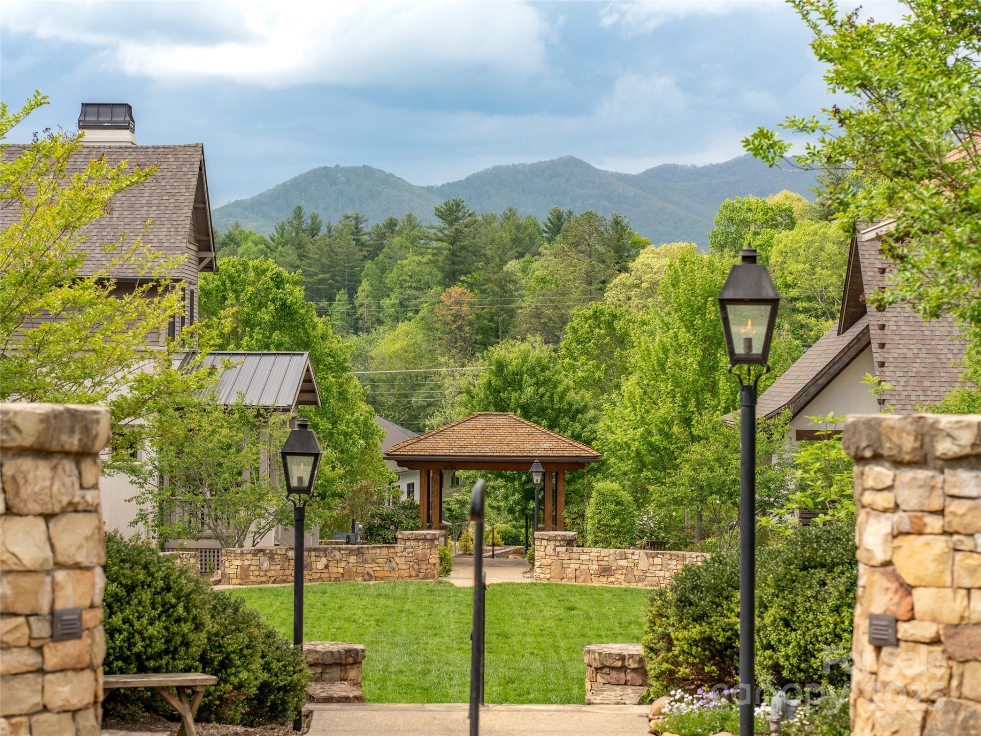 Property image 1 at 20 Fay Jones Lane, Black Mountain, NC 28711