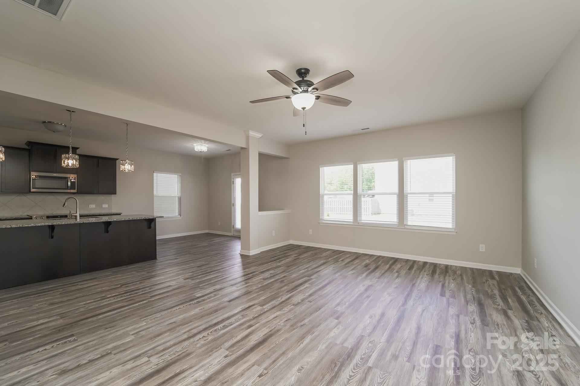 Property image 3 at 9127 Colwick Hill Lane, Charlotte, NC 28215