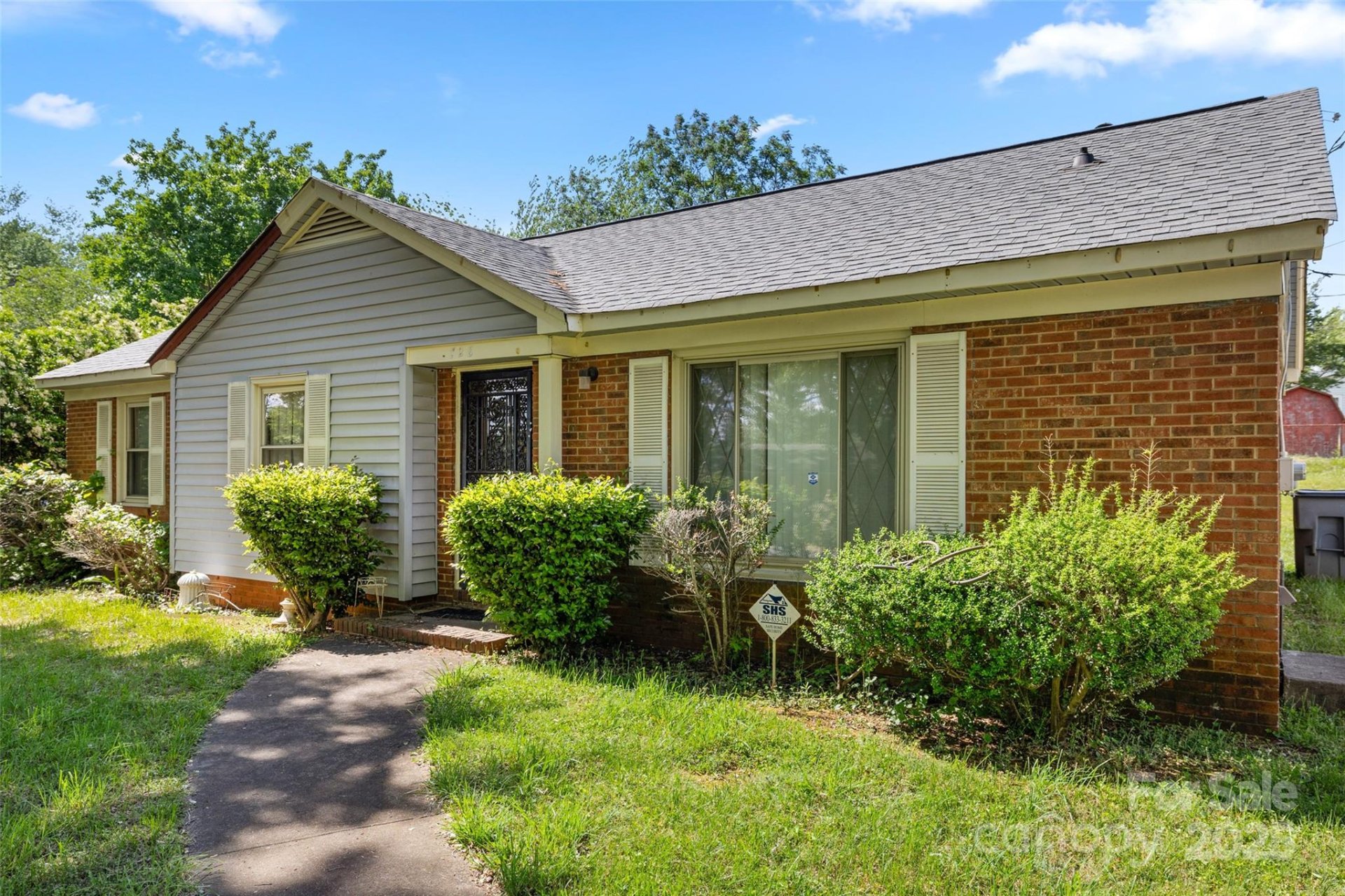 Property image 4 at 728 Dedmon Drive, Charlotte, NC 28216