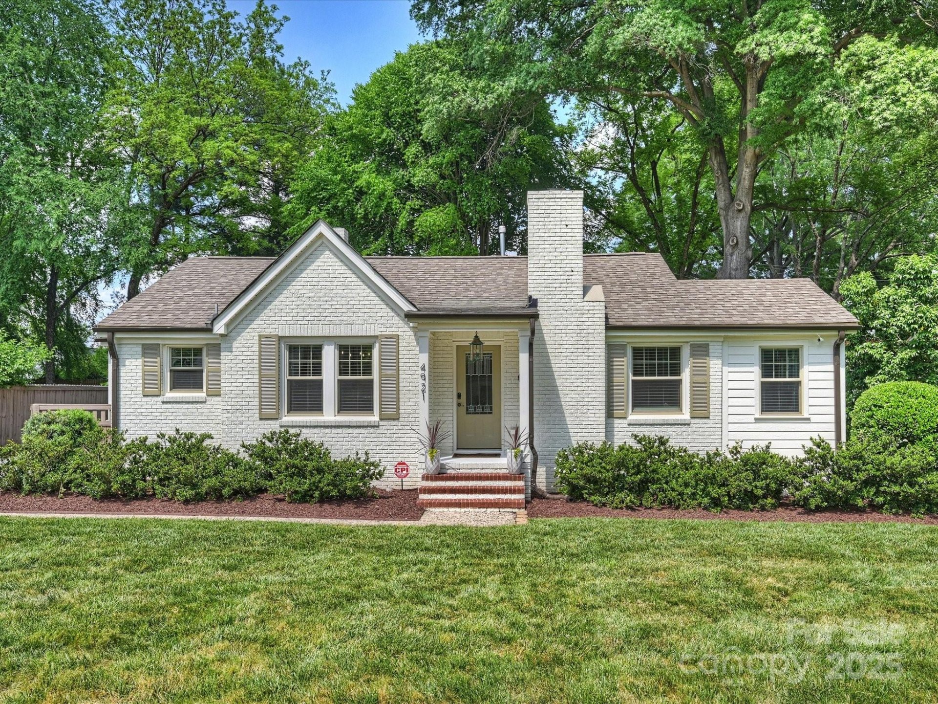 Property image 1 at 4921 Doris Avenue, Charlotte, NC 28205