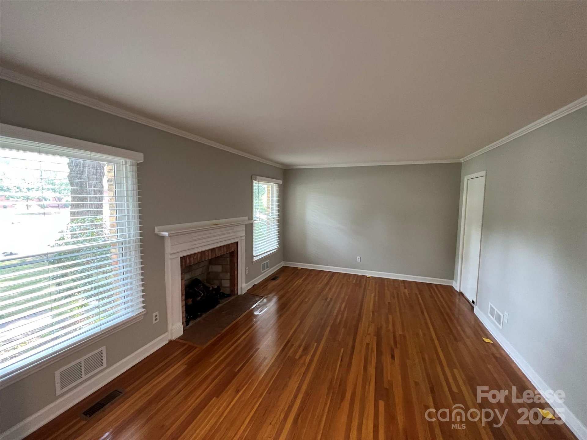 Property image 2 at 1116 Bevis Drive, Charlotte, NC 28209