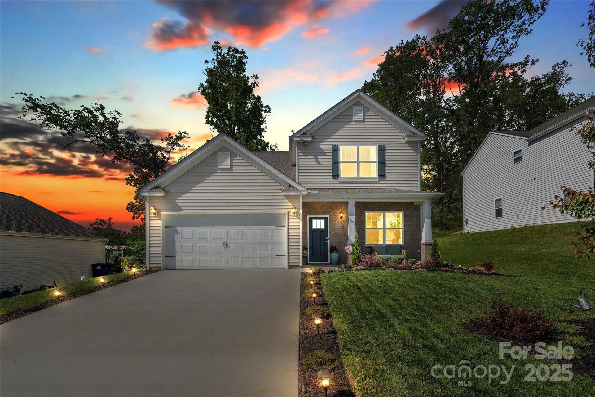 Property image 3 at 761 Fountain Park Boulevard, Asheville, NC 28806