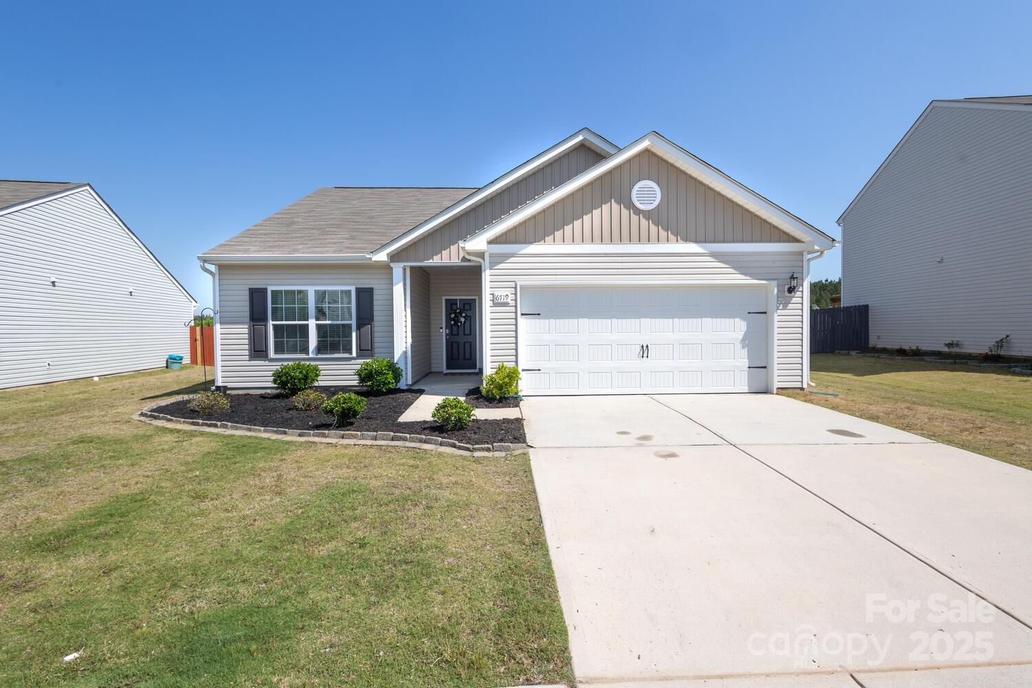 Property image 1 at 6719 Jerimoth Drive, Charlotte, NC 28215