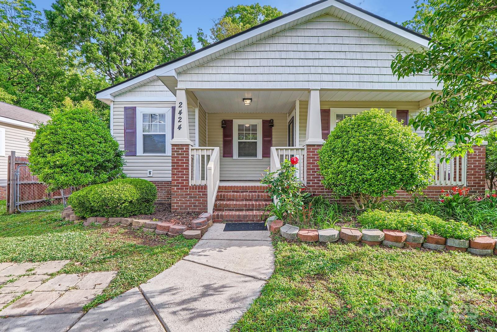 Property image 1 at 2424 Pitts Drive, Charlotte, NC 28216