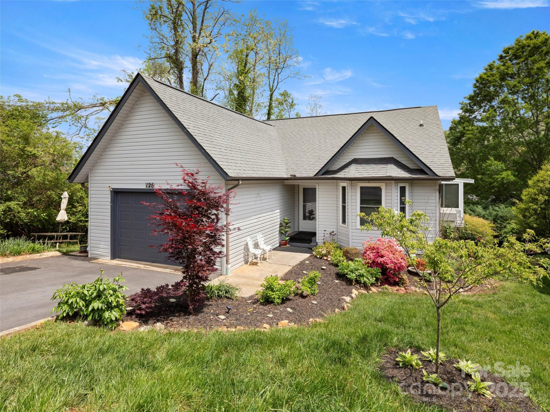 126 Cimarron Drive