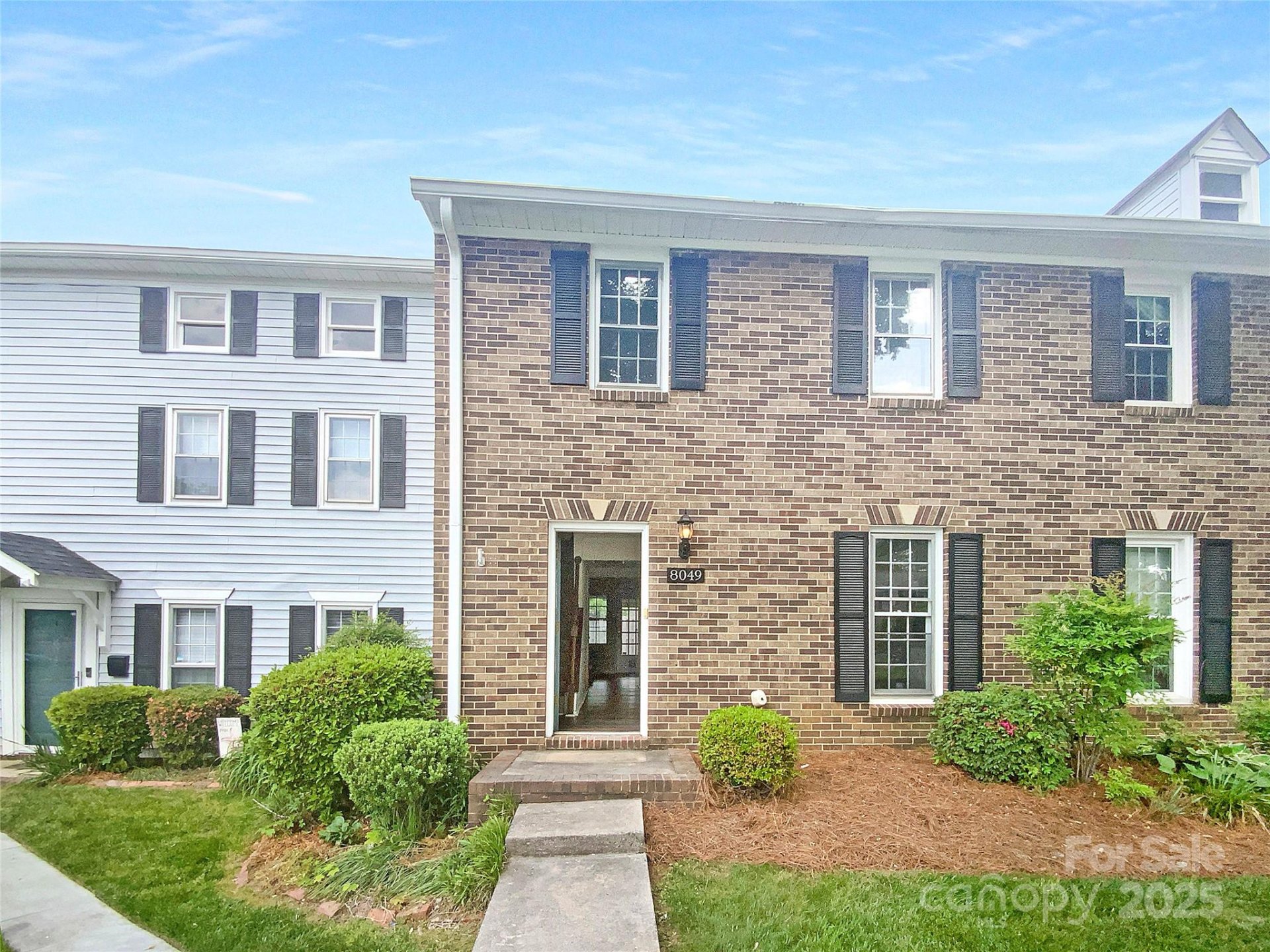 8049 Regent Park Lane