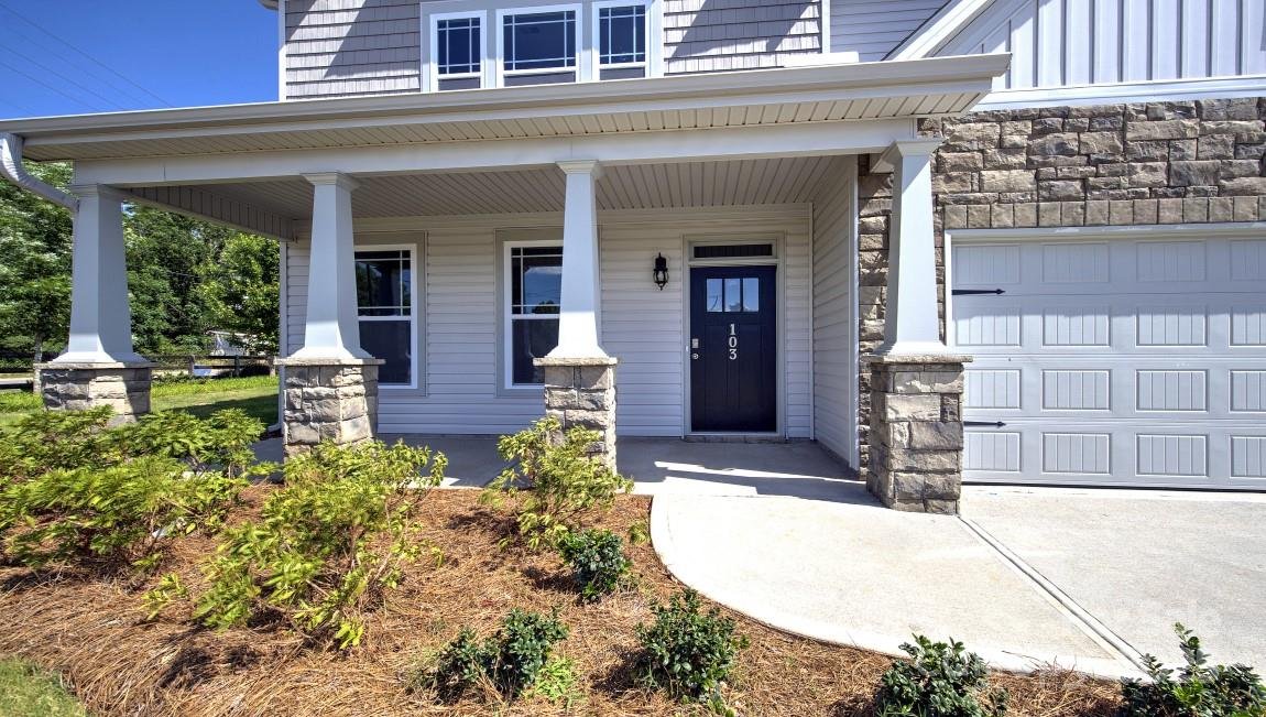 Property image 2 at 34 Fox Cove Road, Hendersonville, NC 28792